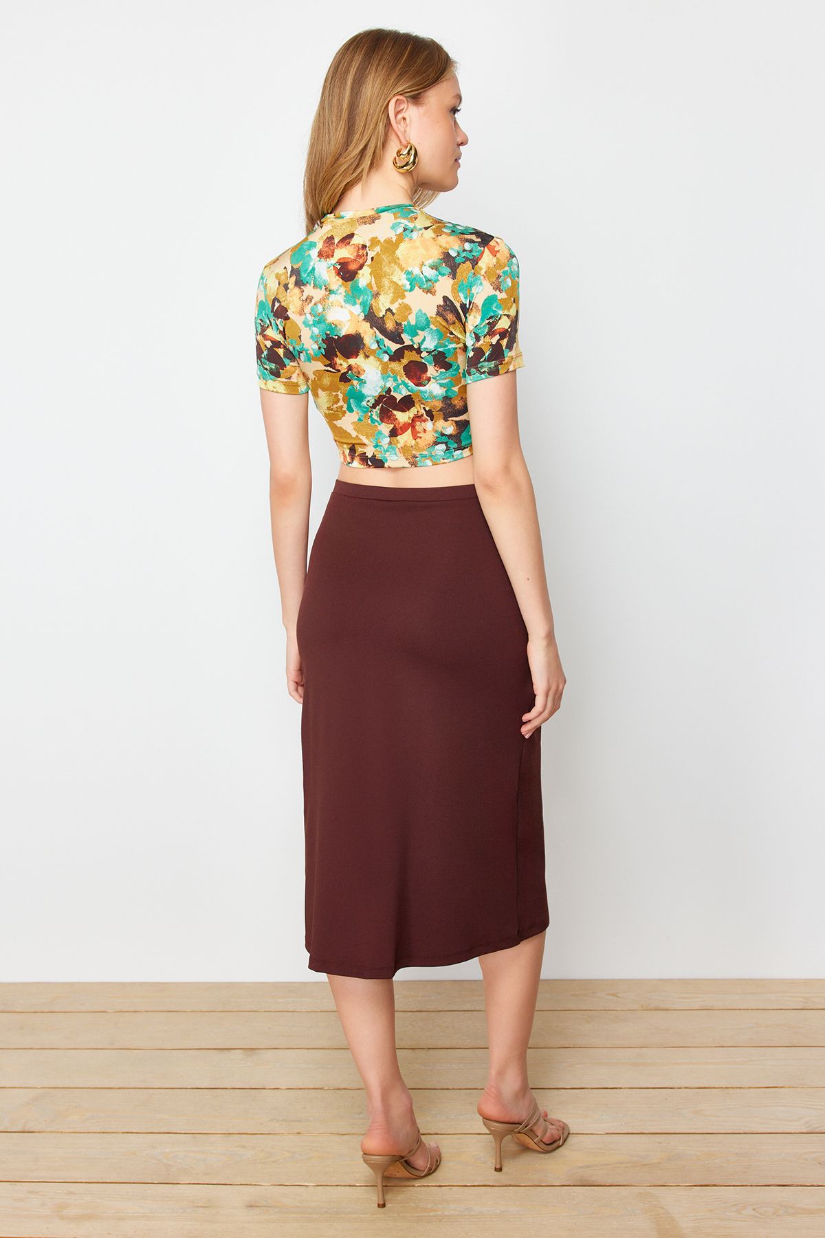 Trendyol Collection-Multi-Color Printed Flexible Body-Fitting and Midi-Length Knitted Blouse and Skirt Bottom-Top Set TWOSS24AU00123 6
