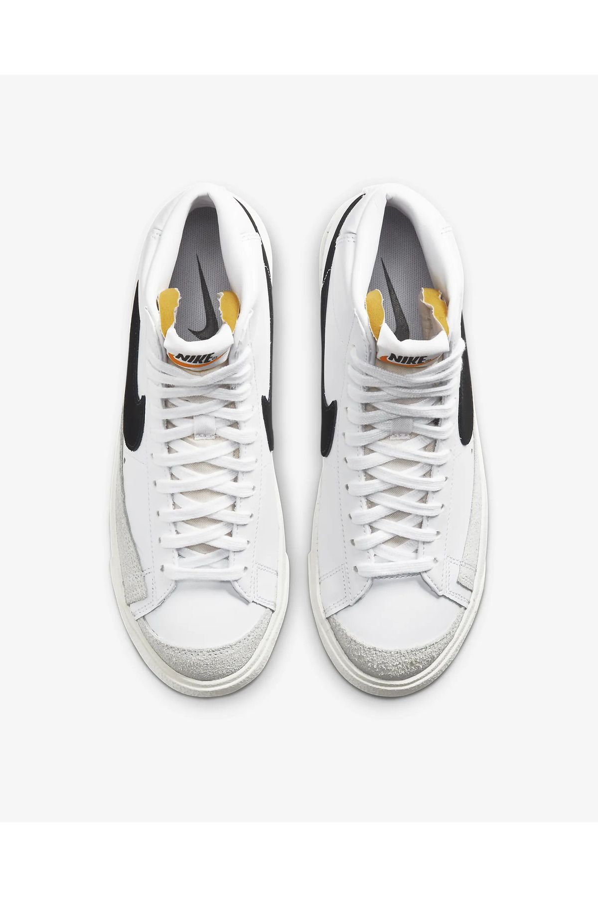اسنیکر سفید زنانه Blazer Mid '77 کفش ورزشیs Daily Sportie Nike