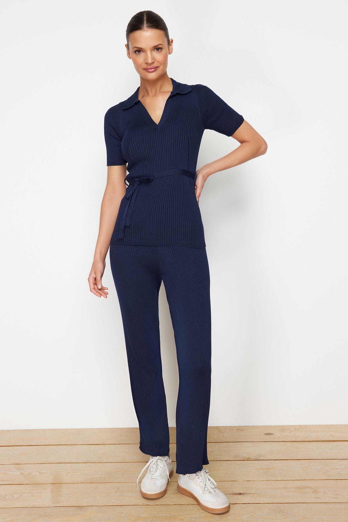 Trendyol Collection-Navy Blue Knitwear Bottom-Top Suit Twoss24Au00117 1