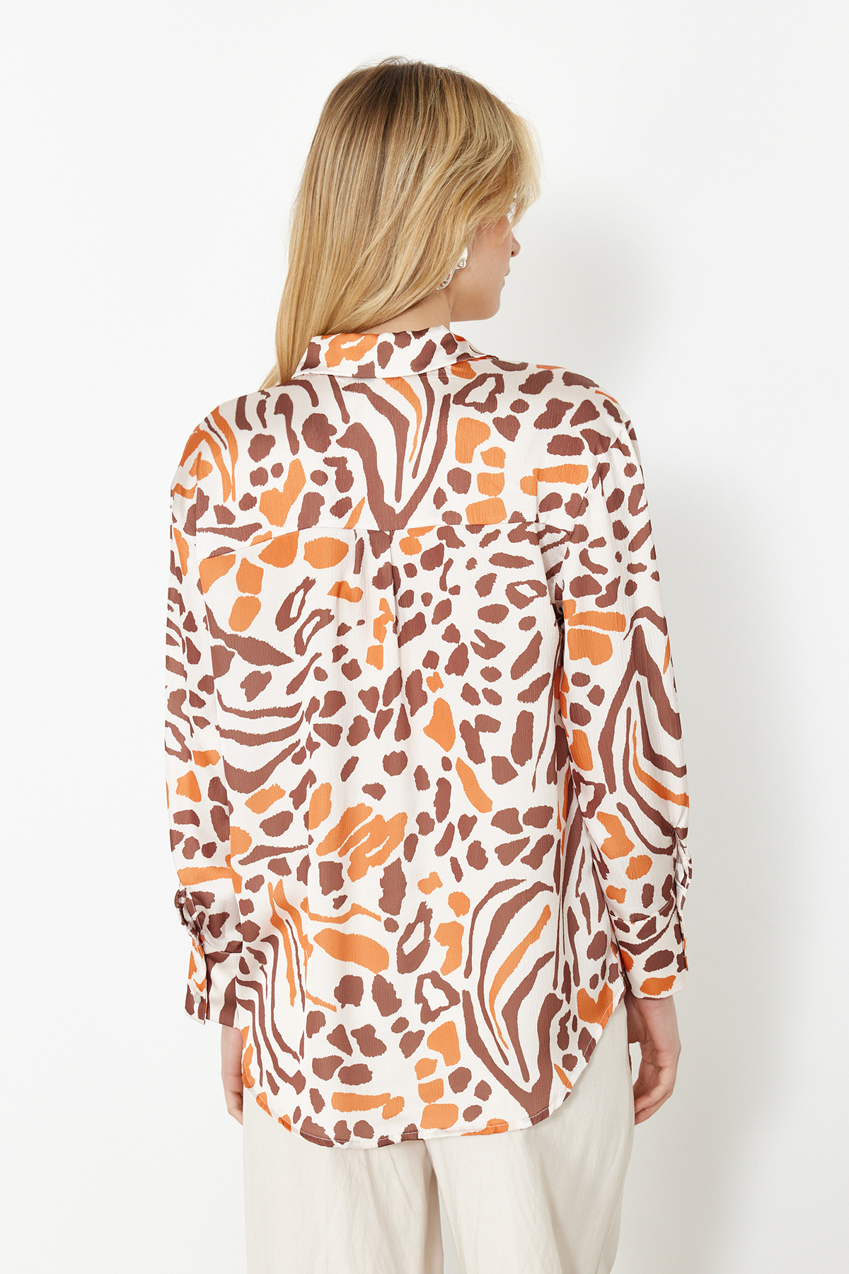 Trendyol Collection-Satin Fabric - Multicolored Patterned Oversize Shirt TWOSS24GO00210 6