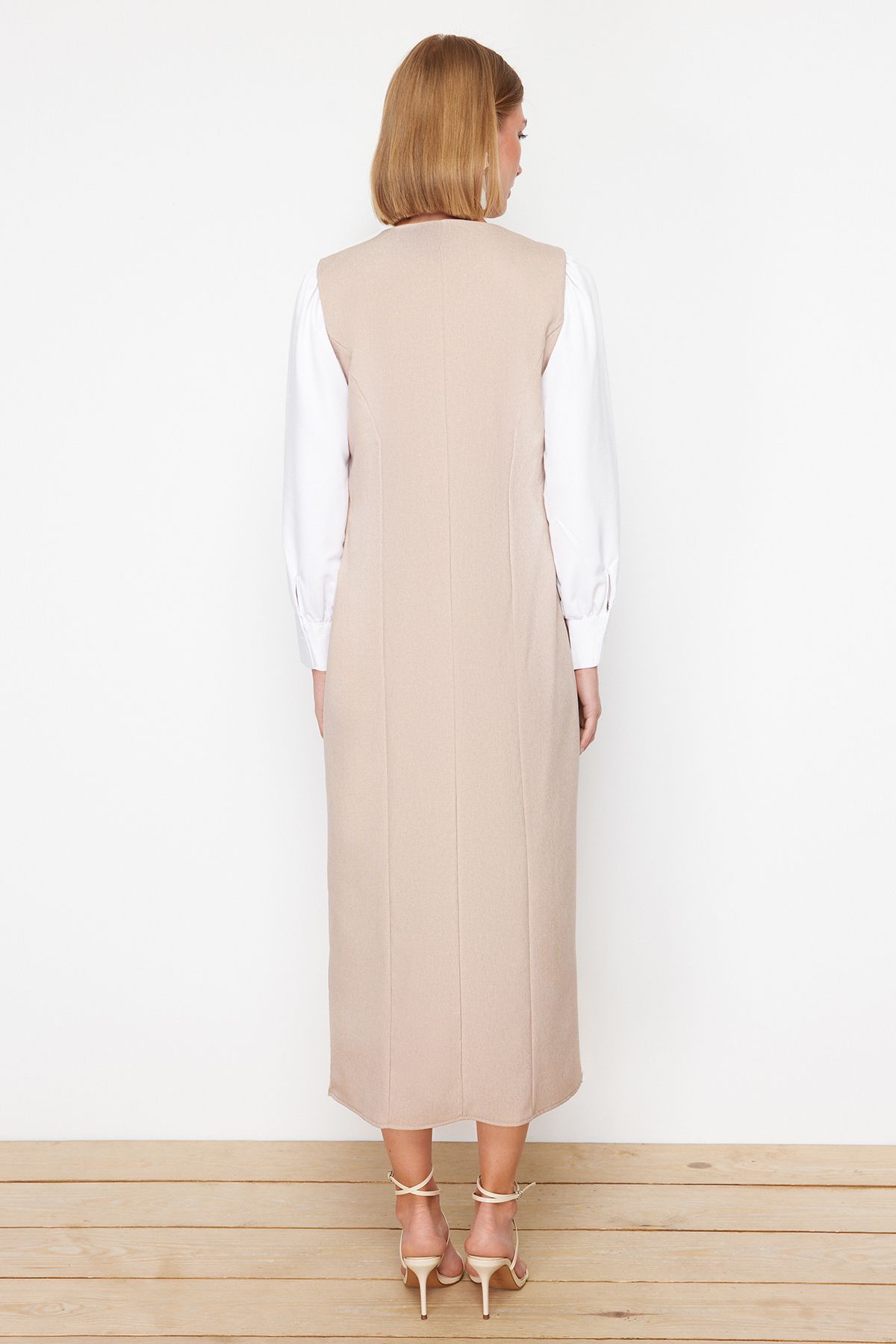 Trendyol Modest-Beiges Gilet-Kleid - Webstoff TCTSS24EB00202 6