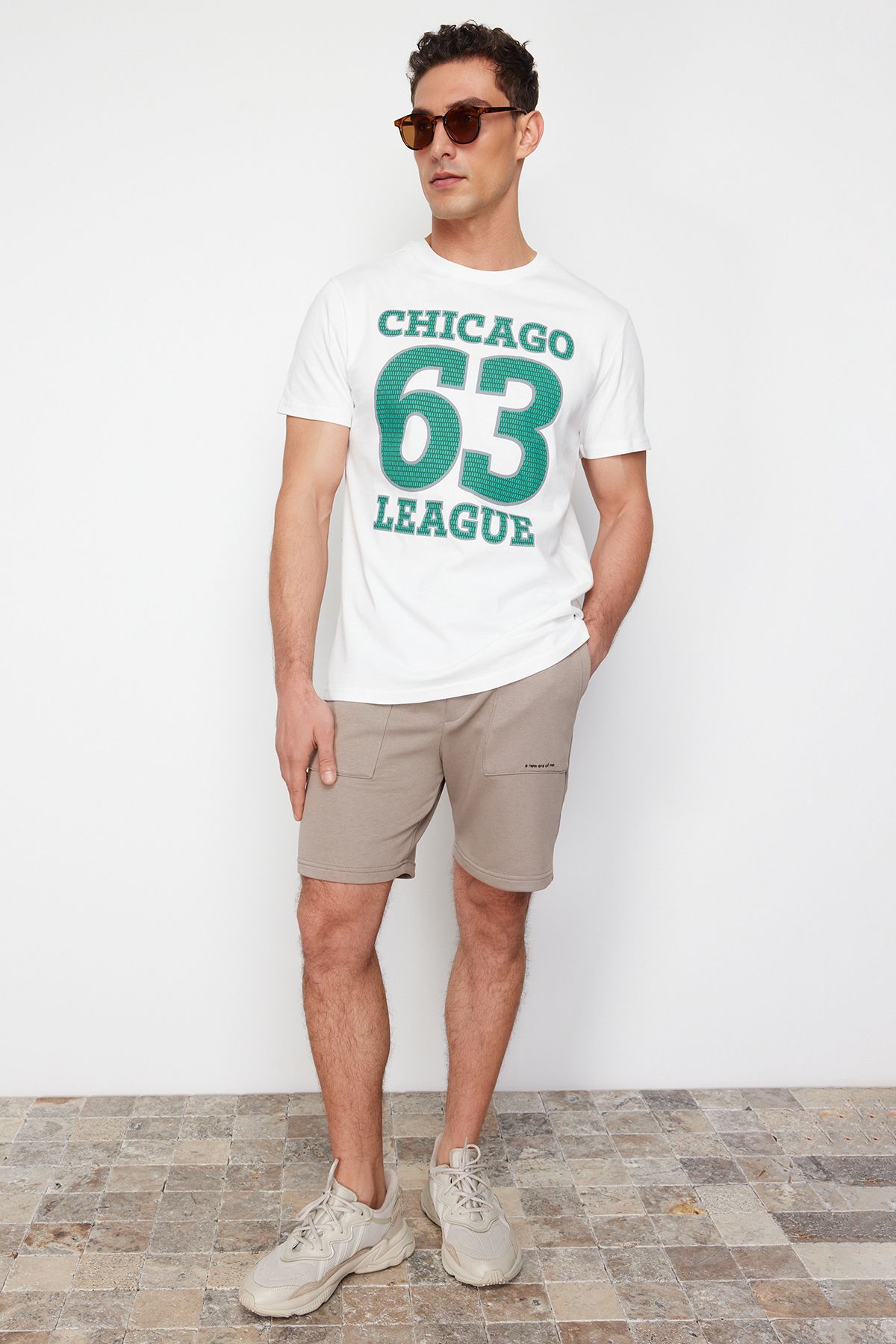 complete the look image