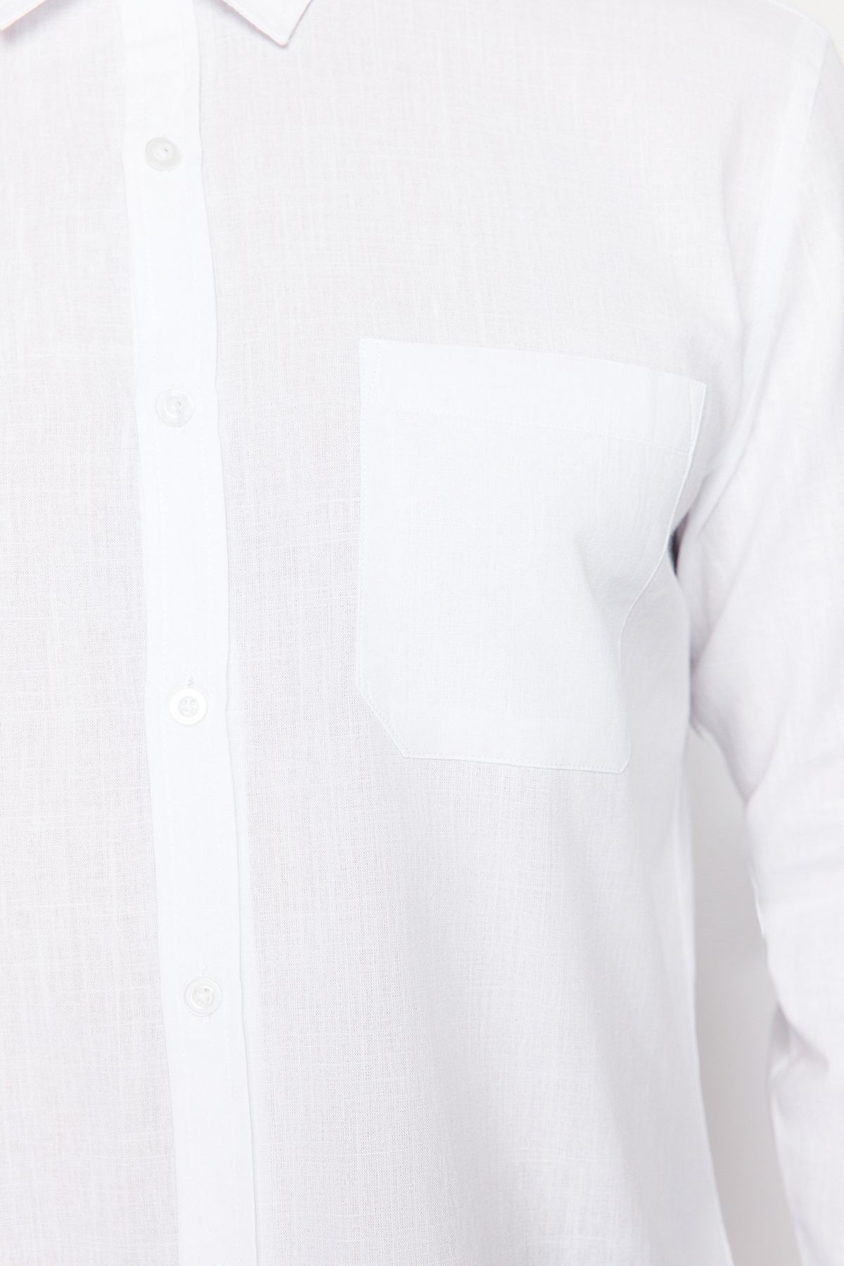 Trendyol Collection-Bílá košile Regular Fit ze 100% bavlny TMNSS24GO00063 4