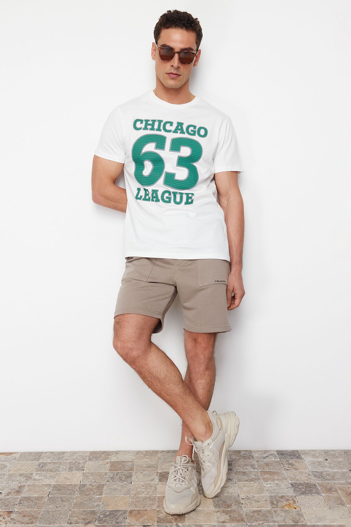 Trendyol Collection-Text Printed Regular Cut Shorts and Bermuda - TMNSS24SR00056 3