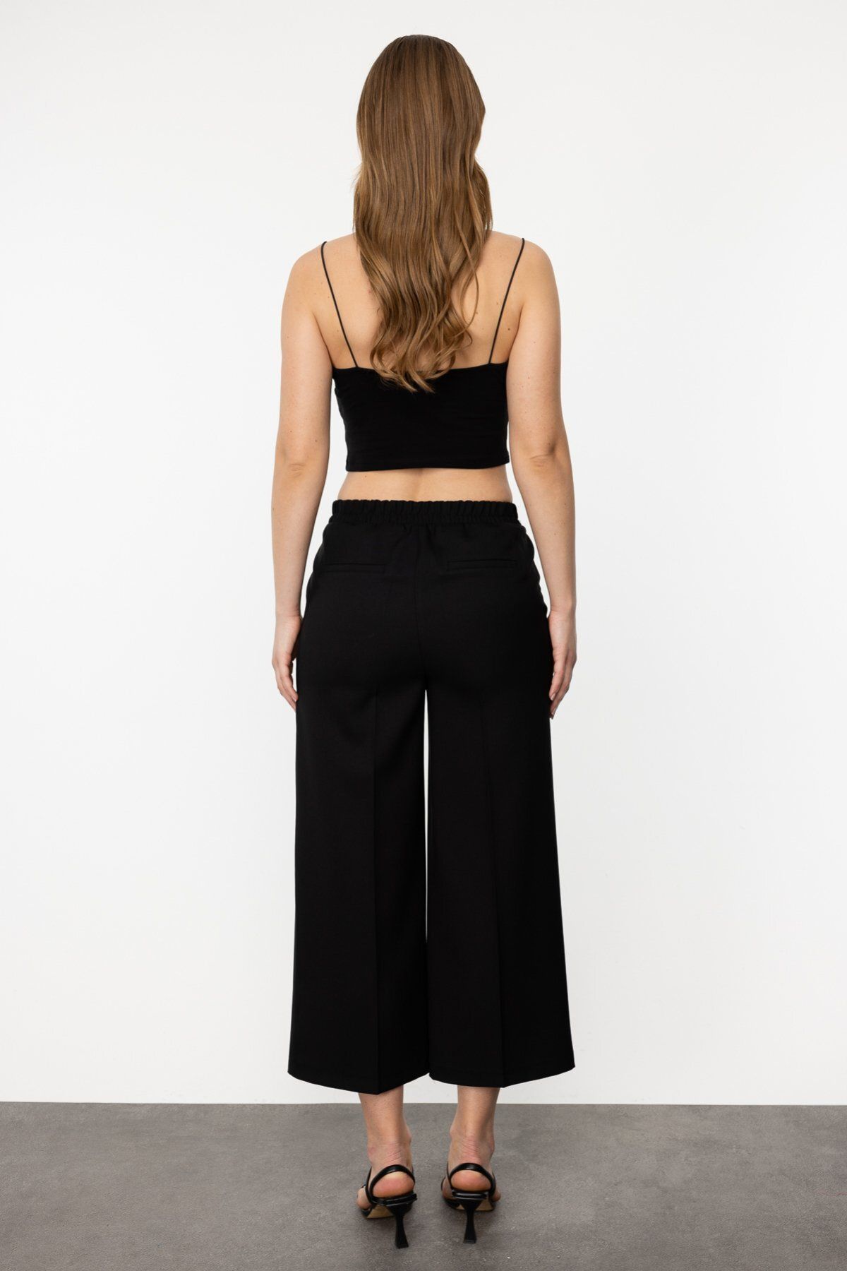Wide legged capris outlet