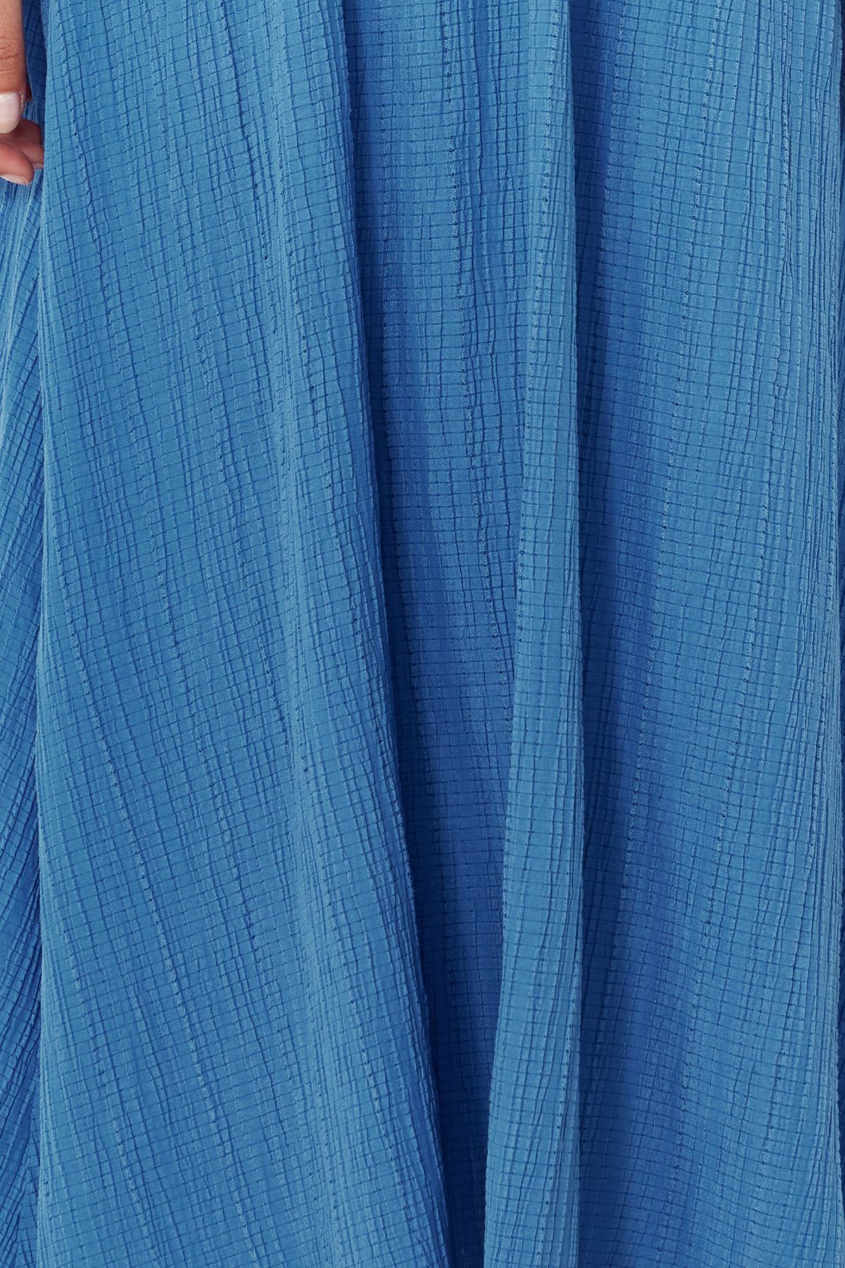 Trendyol Collection-Elastisches Midikleid mit einer Schulter – Saxe, gewebt, Oberteil mit Taillenöffnung, Größe TWOSS23EL01830 4