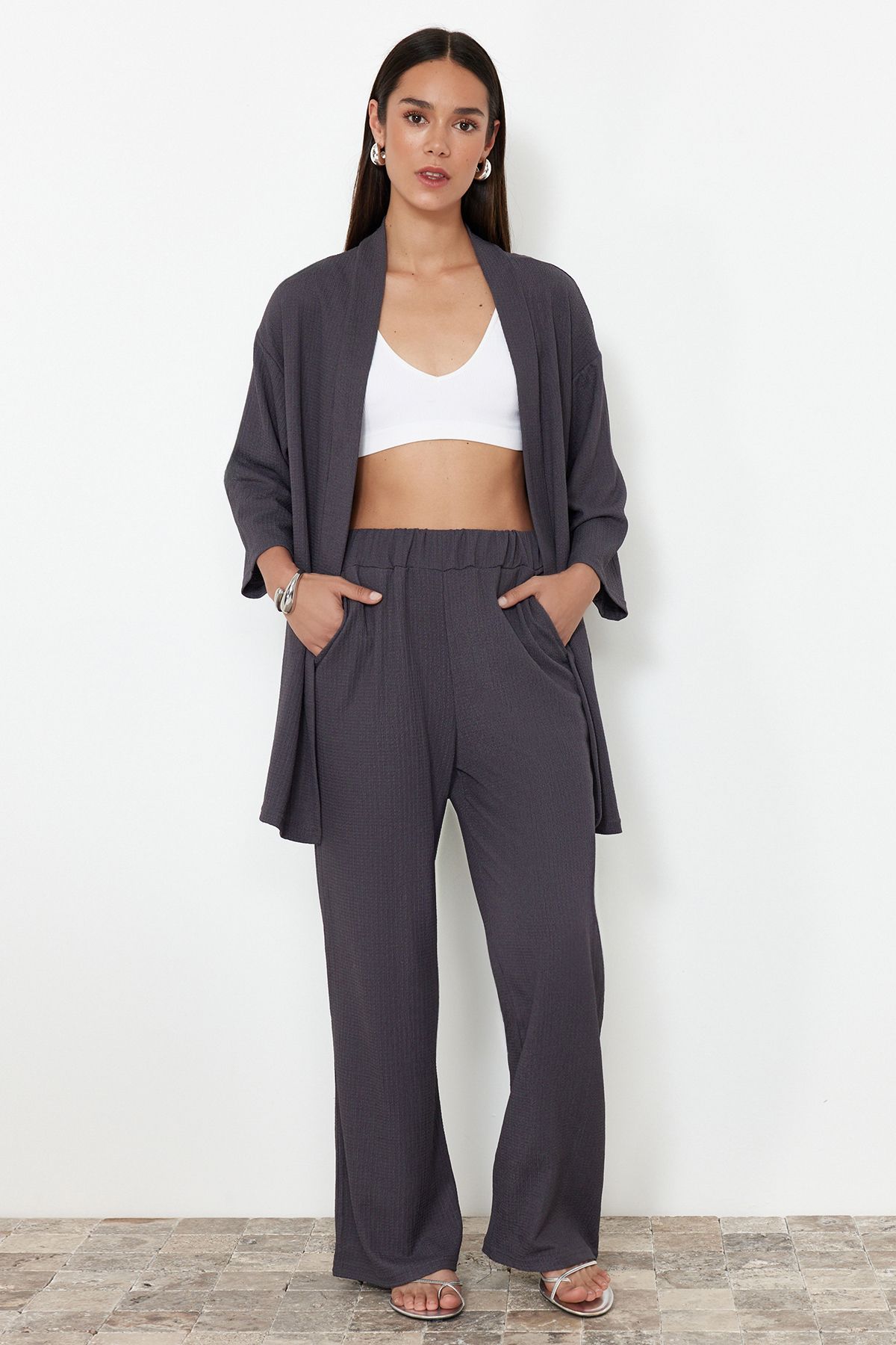 complete the look image
