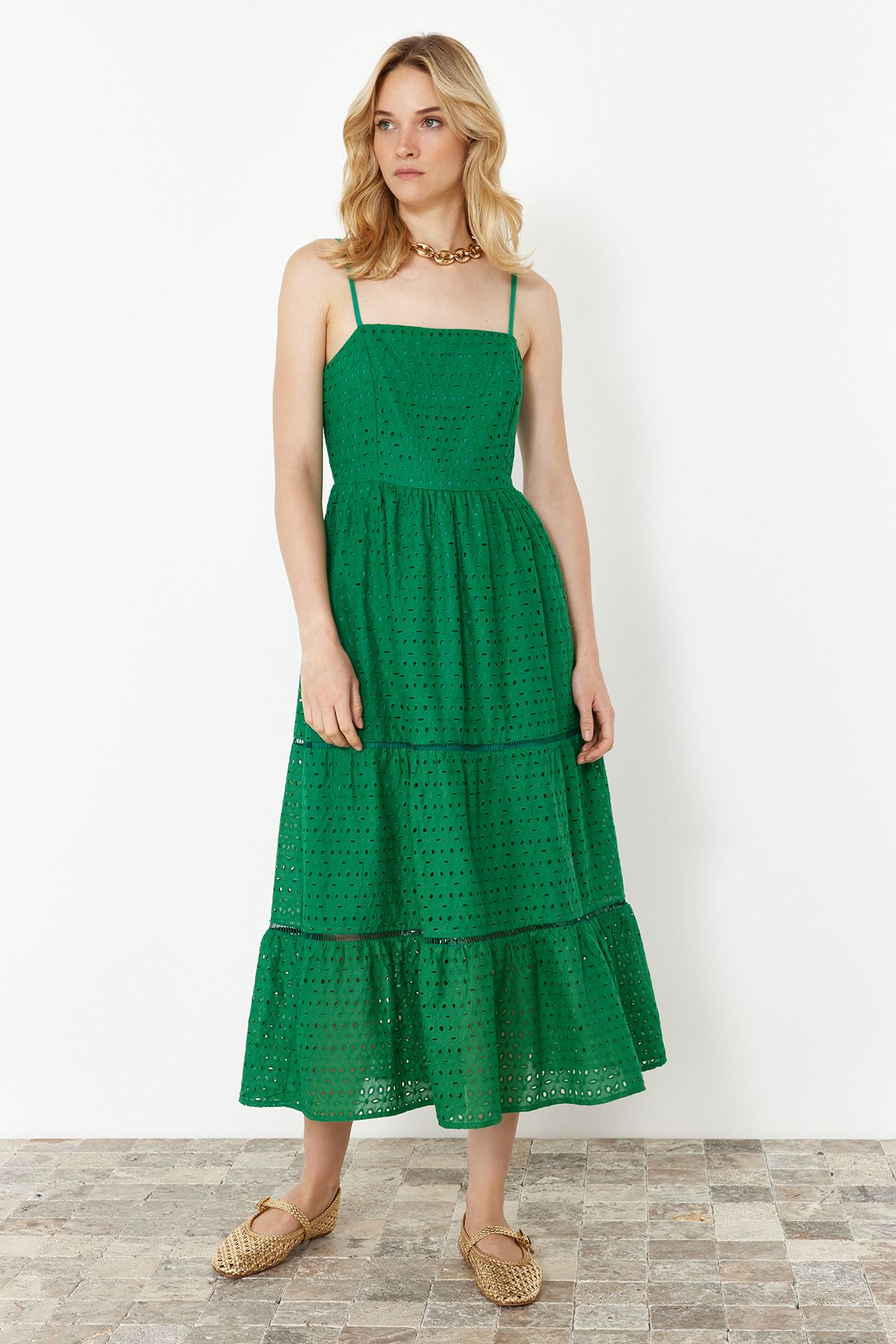 Trendyol Collection Zielona Sukienka Maxi Z Brodą I Odcięciem W Talii Kobieta - 36