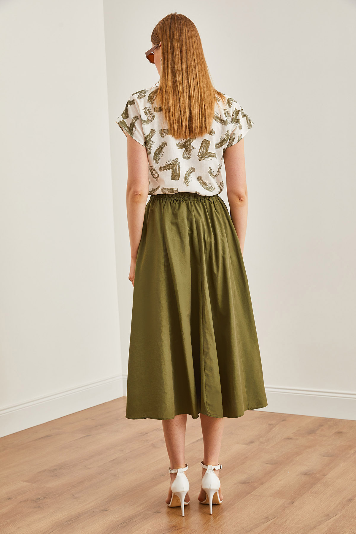 Olalook  Kadın Haki Cepli Beli Lastikli Midi Dokuma Çan Etek ETK-19000271 - Görsel 6