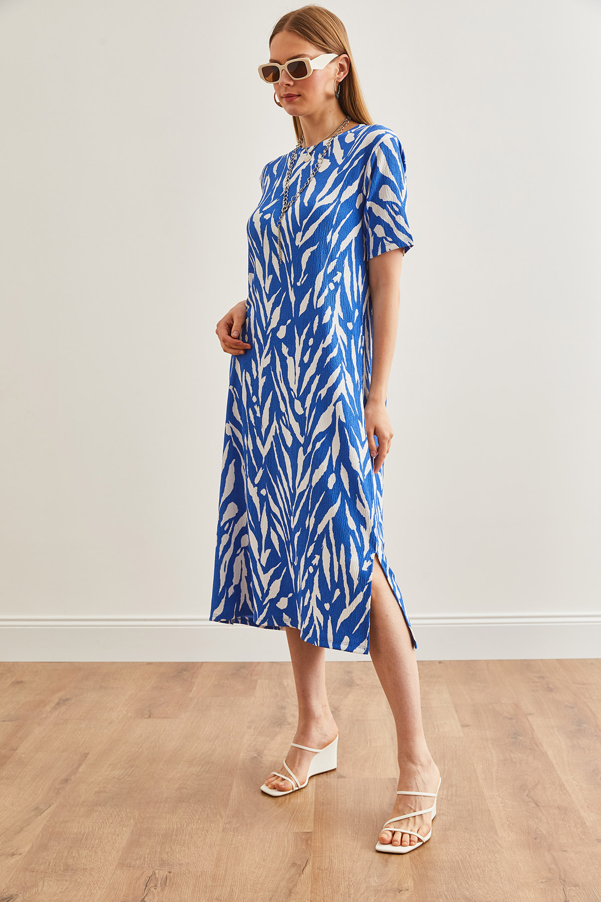 Olalook-Rochie supradimensionată Leaf Blue pentru femei cu fantă laterală ELB- 19001880 4