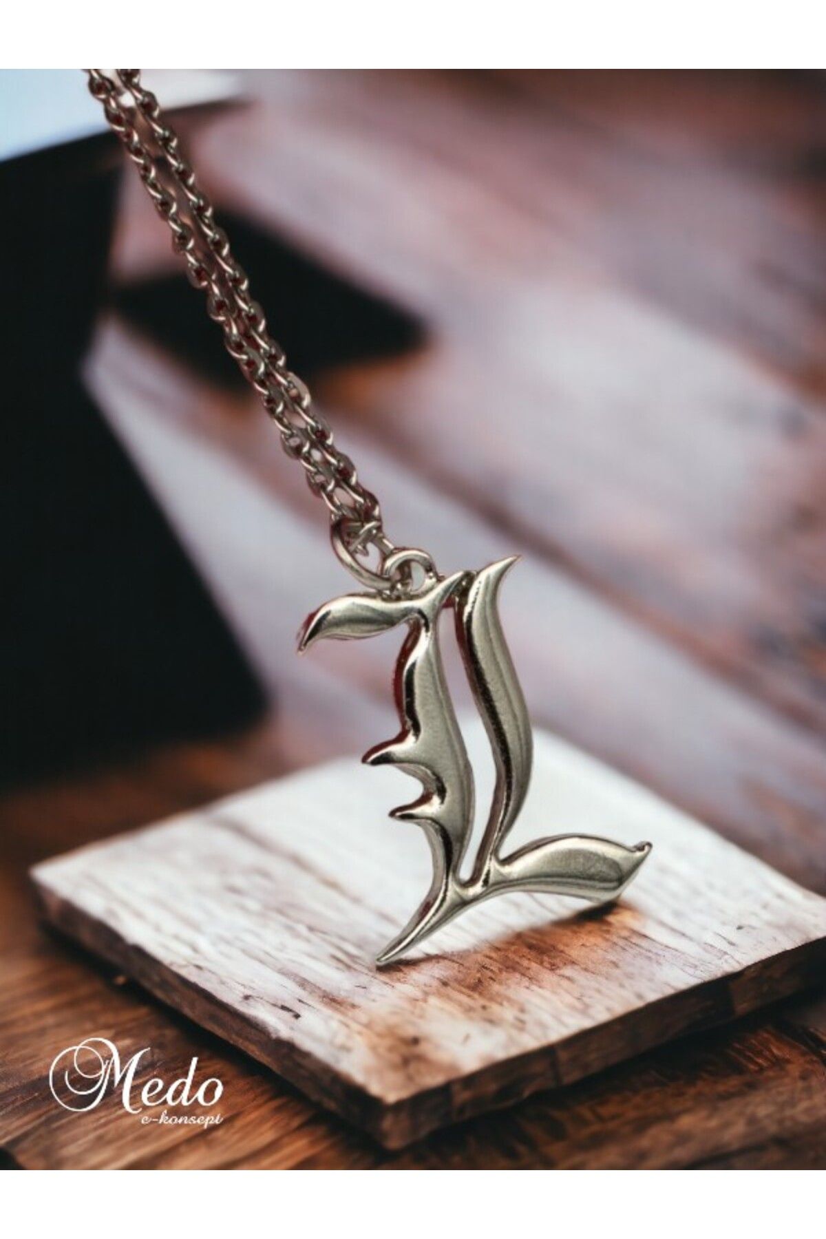 medoekonsept-Death Note L Necklace Ryuzaki Anime Necklace Silver 1