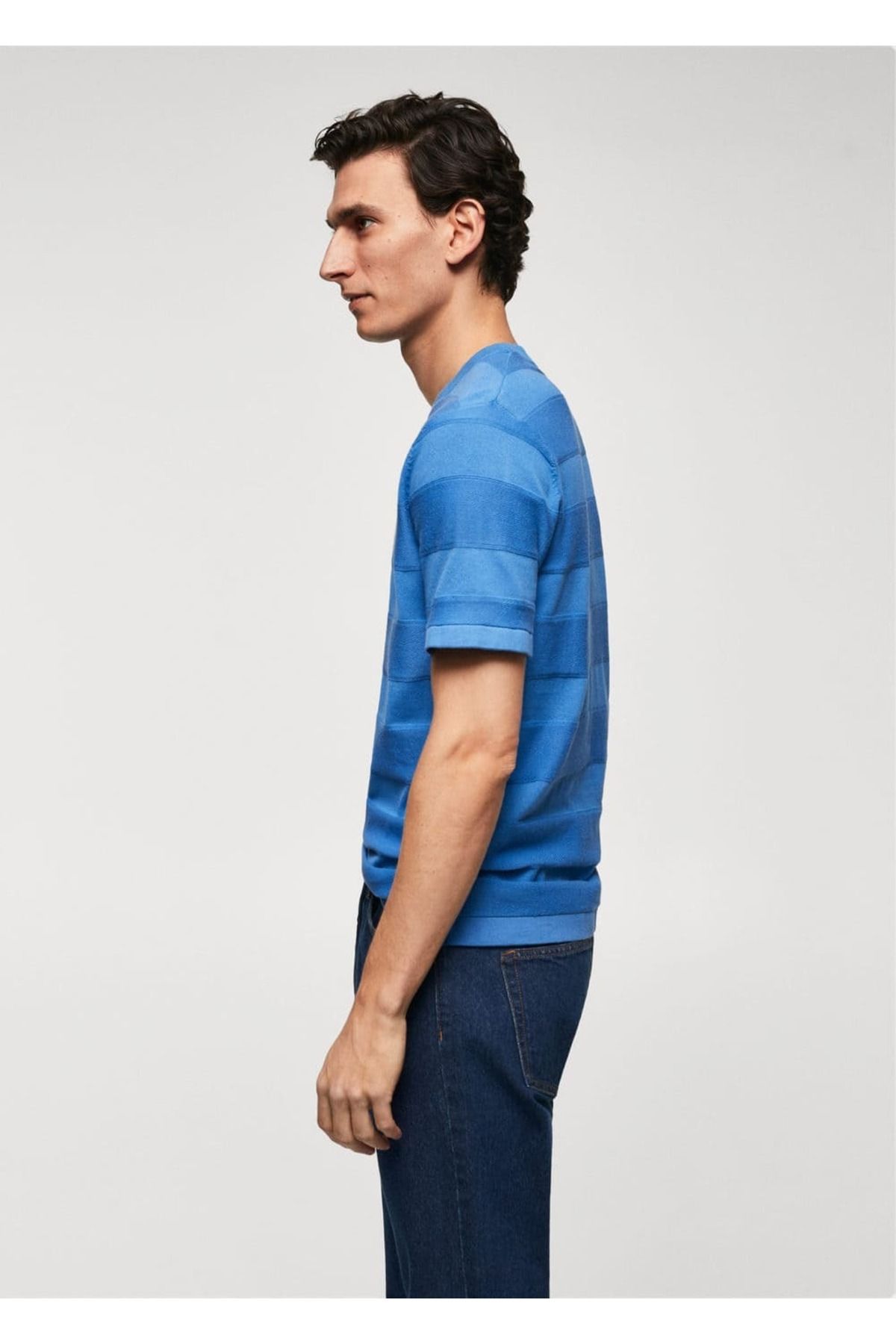 تی شرت آبی مردانه لباس بافتنی پنبه راه t shirt MANGO Man