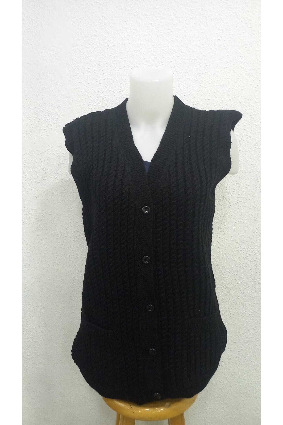 Knitwear Maternity Vest with Thick Knitted Pockets