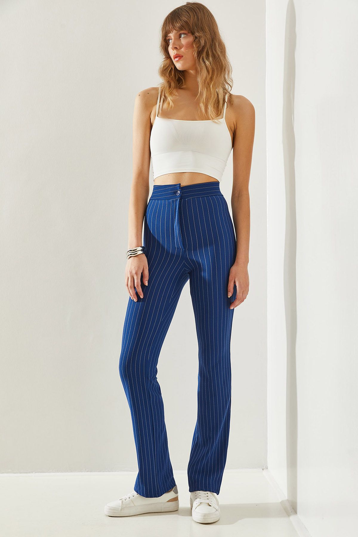 complete the look image