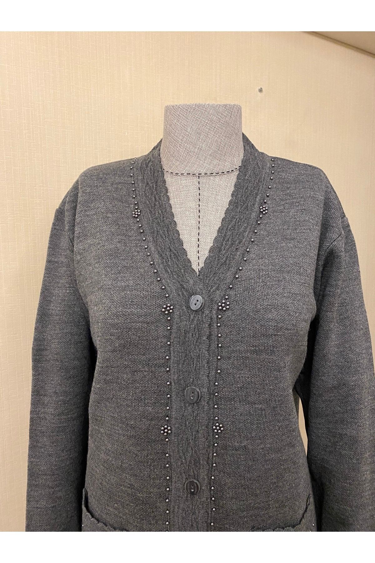 https://cdn.dsmcdn.com/ty1316/product/media/images/prod/QC/20240516/01/b51e0591-85e8-34bc-95cb-580753aa48c0/1_org_zoom.jpg