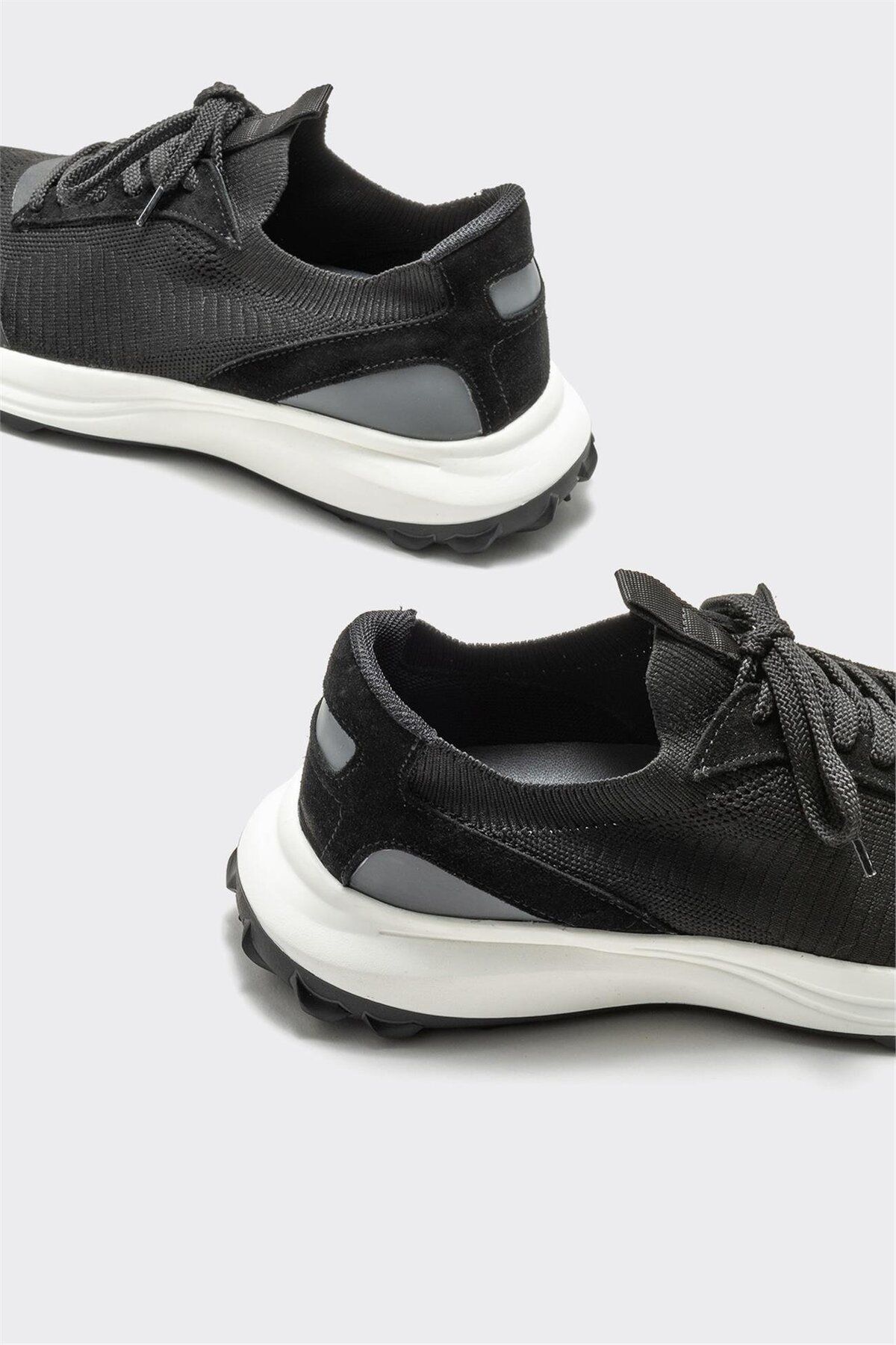 Elle Shoes-Men's Black Sneakers 4
