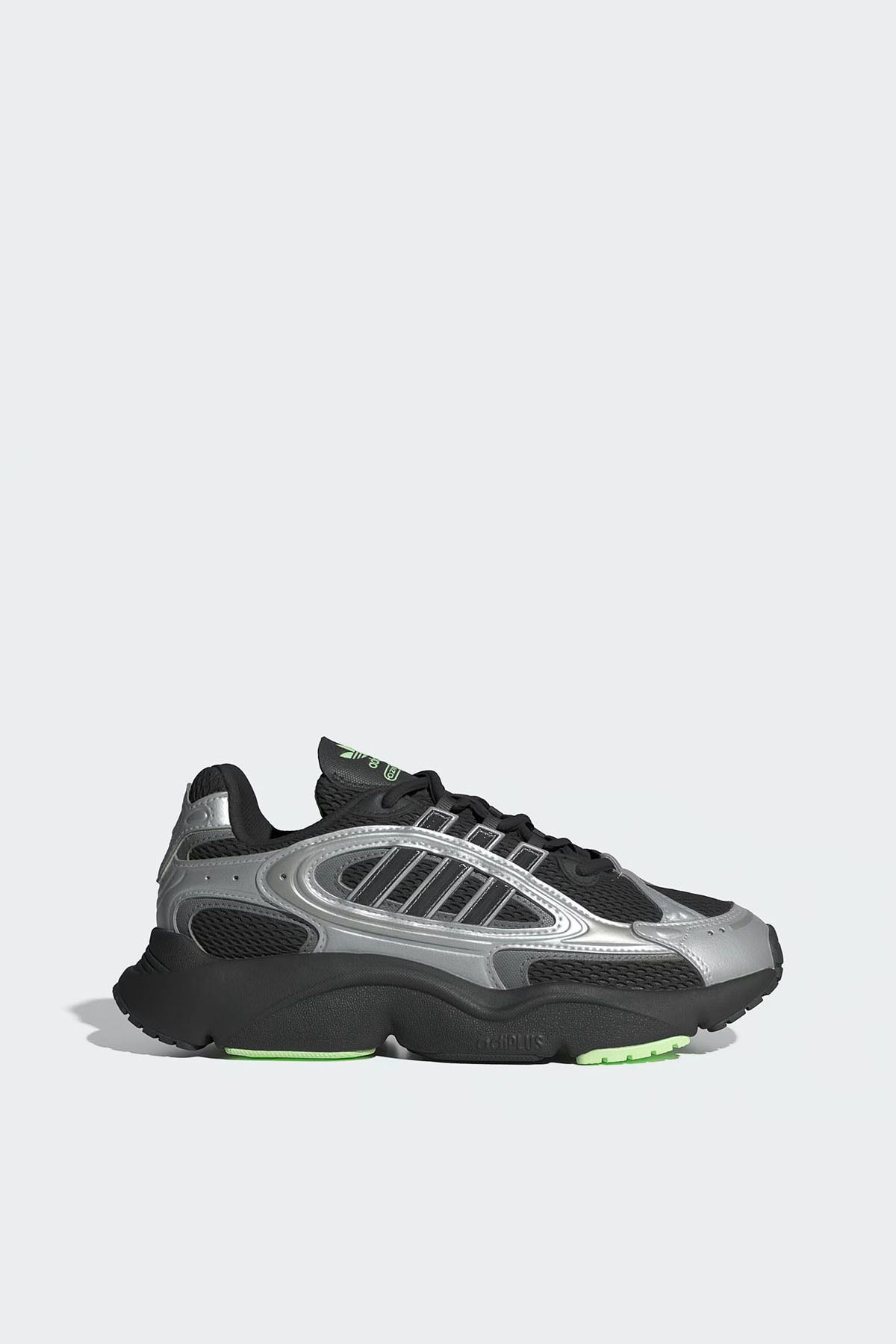 اسنیکر مشکی زنانه کفش ورزشی روزانه Ozmillen w IE5842 adidas