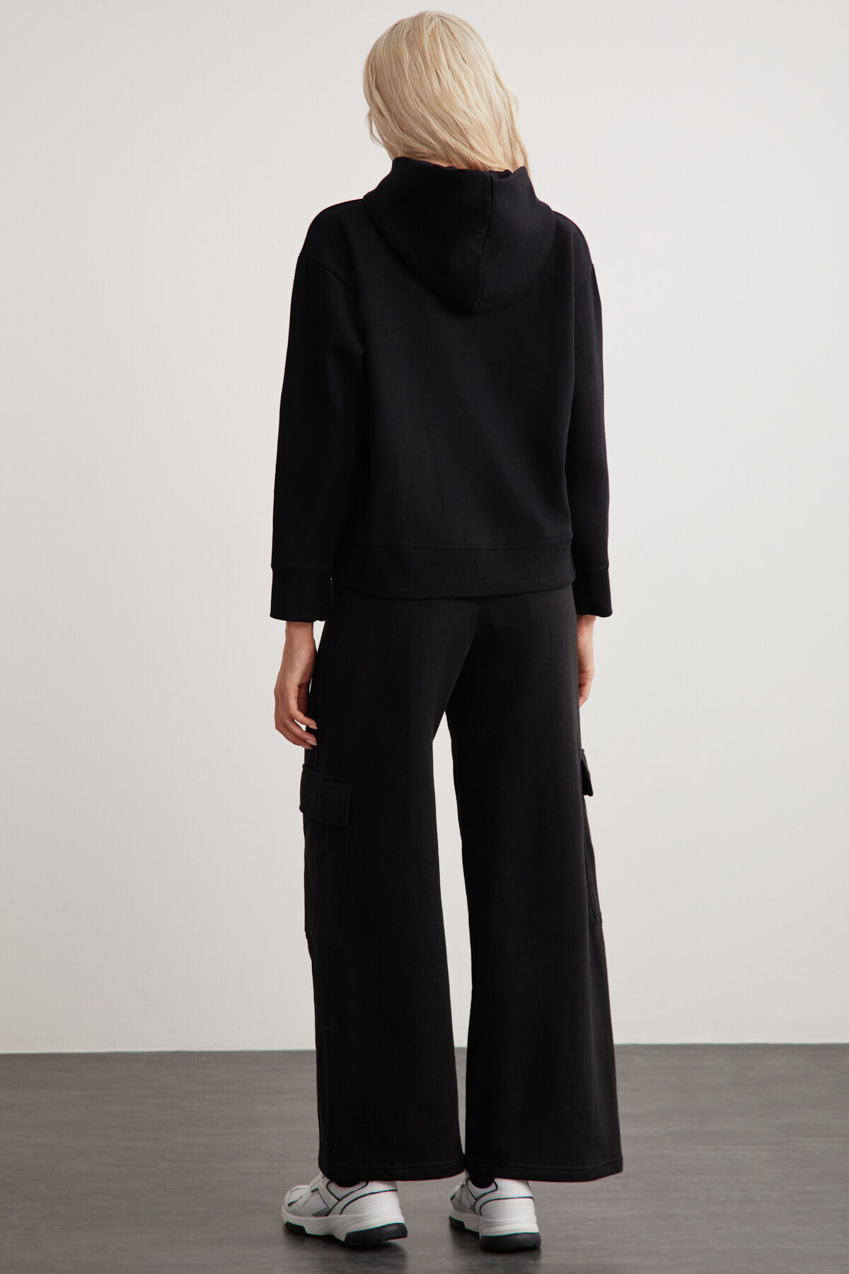 GRIMELANGE  Lyra Kadın %100 Pamuk Kargo Cepli Siyah Eşofman Altı - Görsel 6