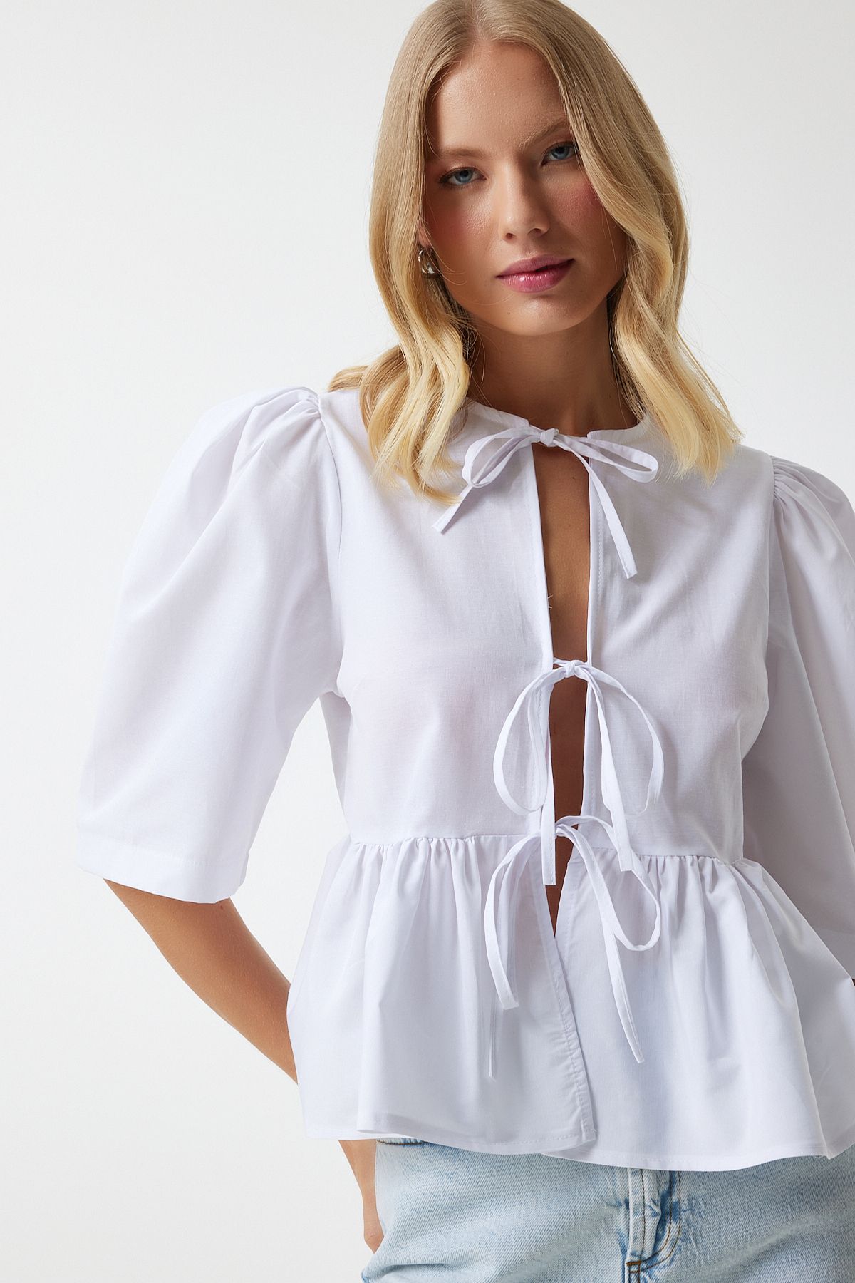 Happiness İstanbul-White Balloon Sleeve Bow Detailed Cotton Poplin Women's Blouse UL00022 4