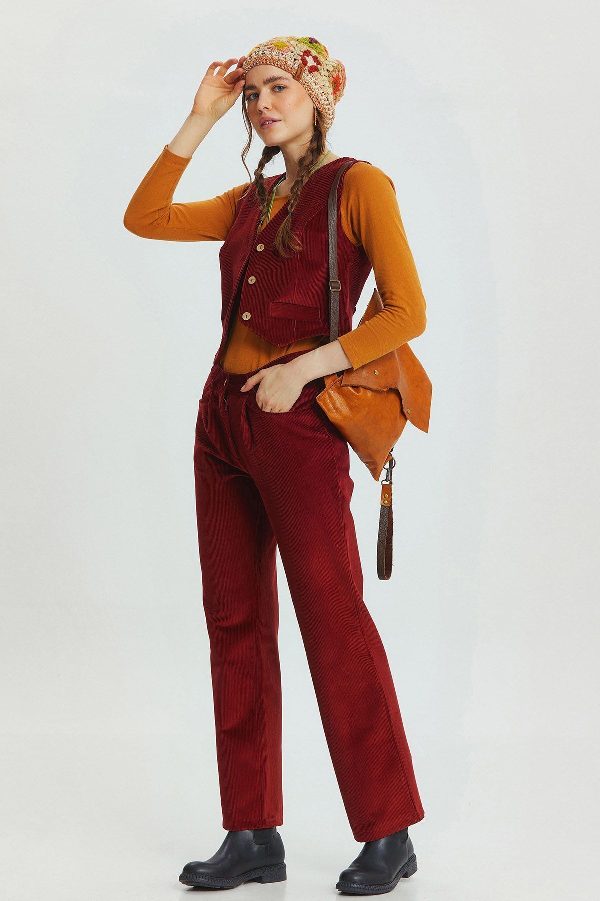 Clandestino-Bohemian Style Corduroy Trousers Claret Red 3