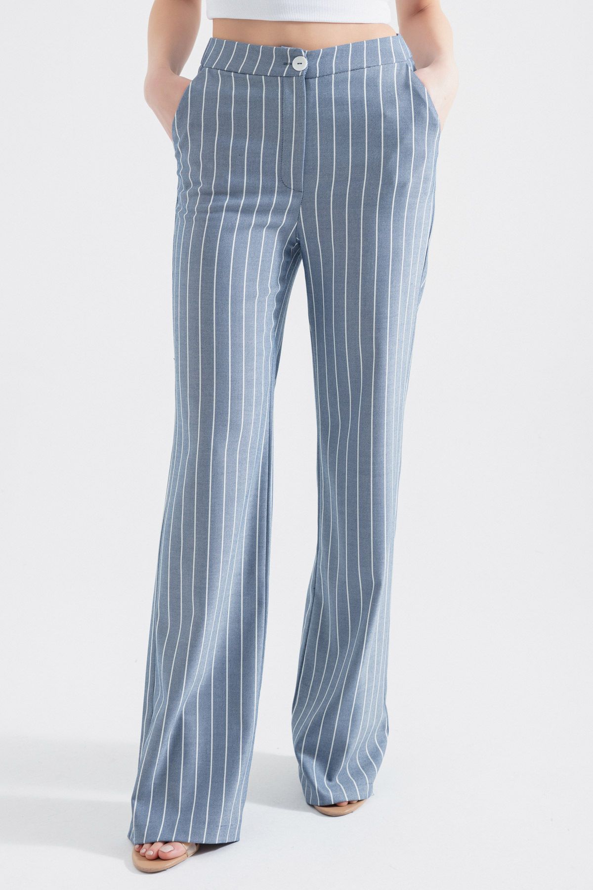 Lafaba-Women's Navy Blue Striped Trousers with Side Pockets 2