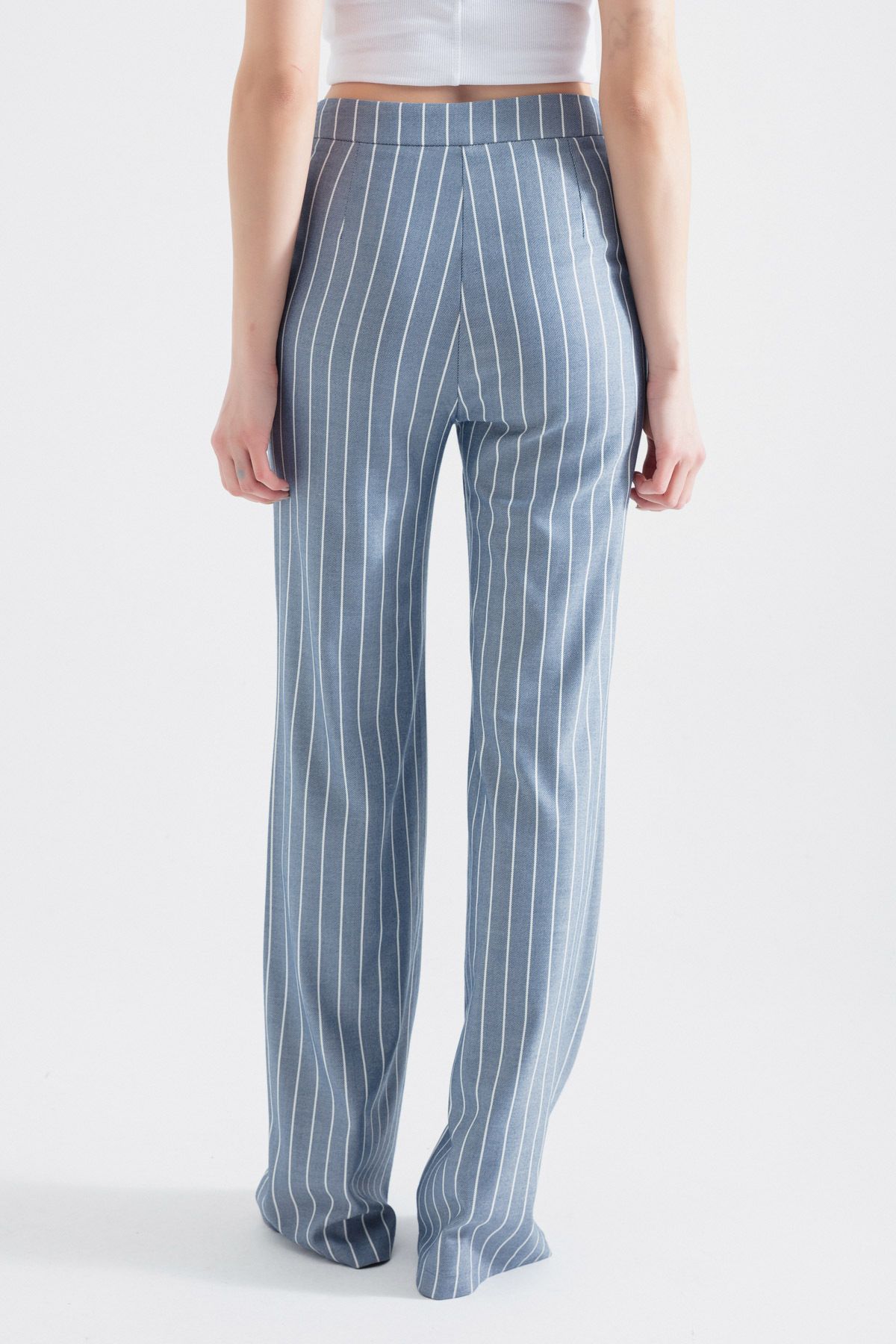 Lafaba-Women's Navy Blue Striped Trousers with Side Pockets 5