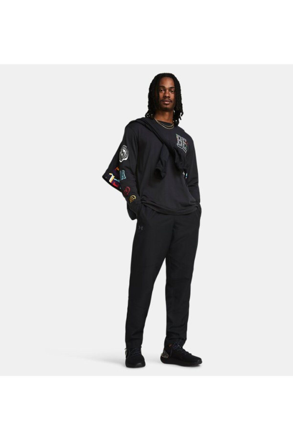 تی شرت ورزشی مشکی مردانه آستین بلند تاریخ سیاه و سفید 1382891 001 Under Armour