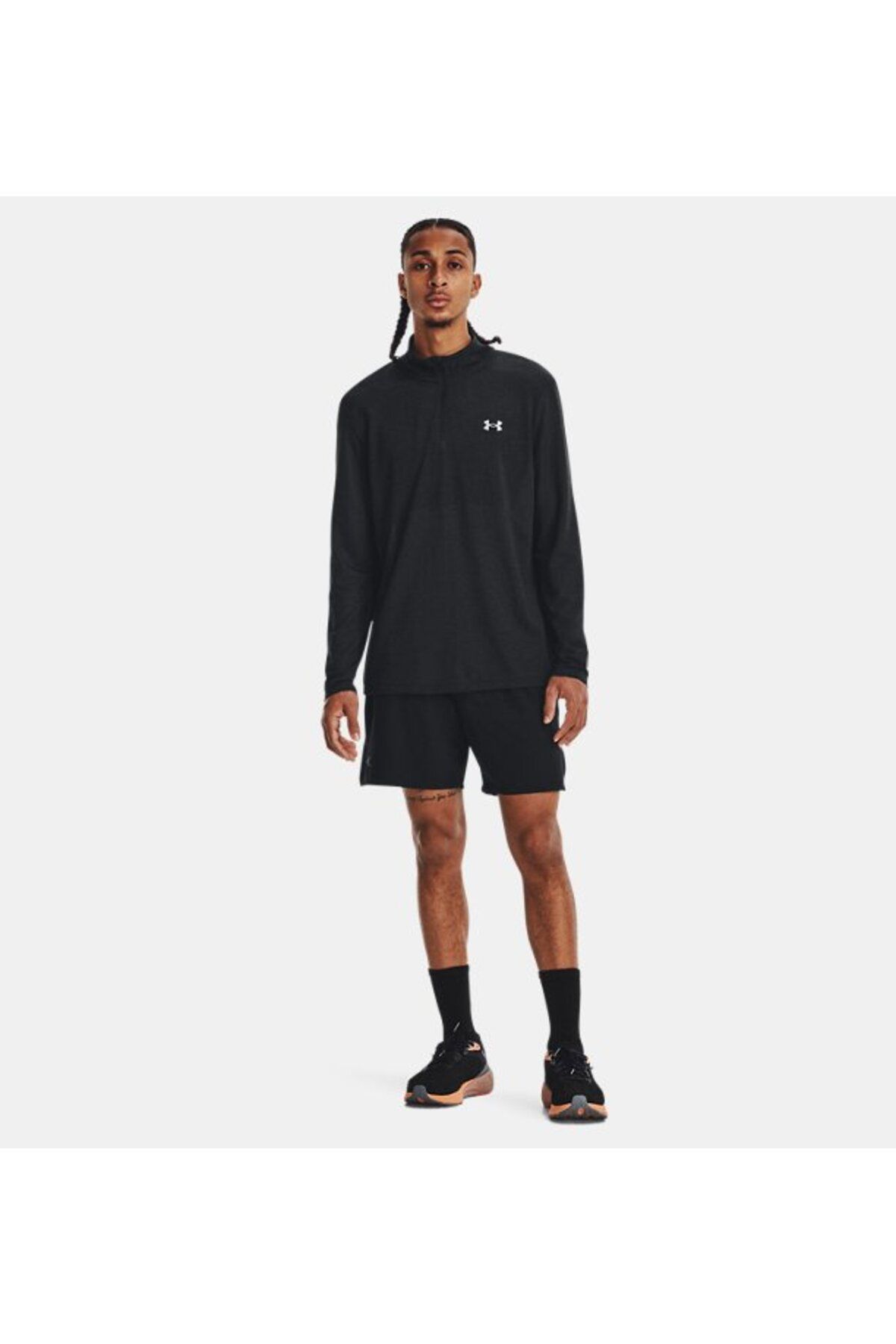 تی شرت ورزشی مشکی مردانه قدم بدون درز ¼ زیپ 001 Under Armour