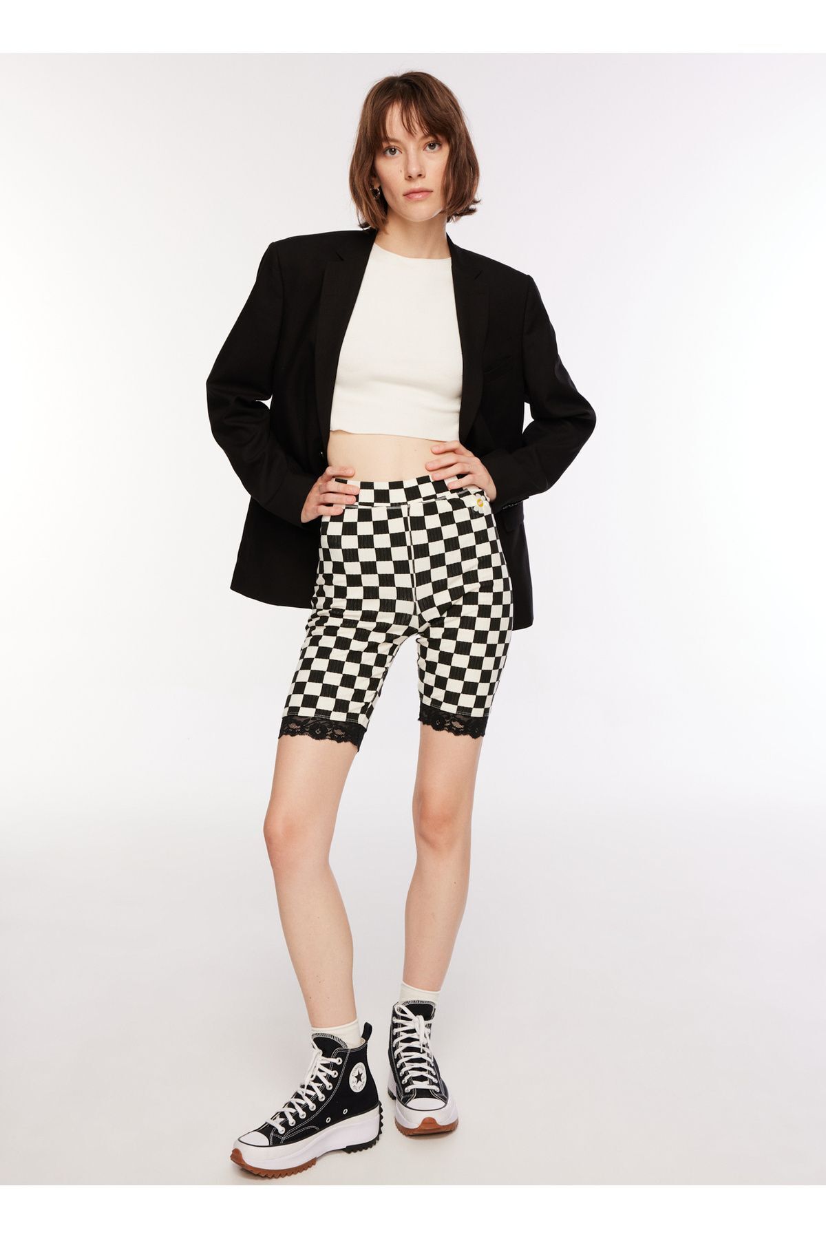 Normal Black Women's Shorts VN00074SBLK1 oversized FLORAL LE