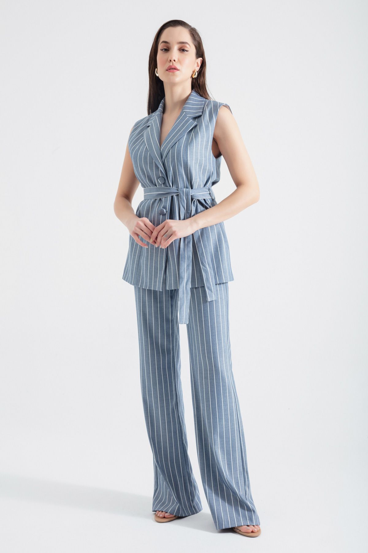 Lafaba-Women's Navy Blue Striped Trousers with Side Pockets 1