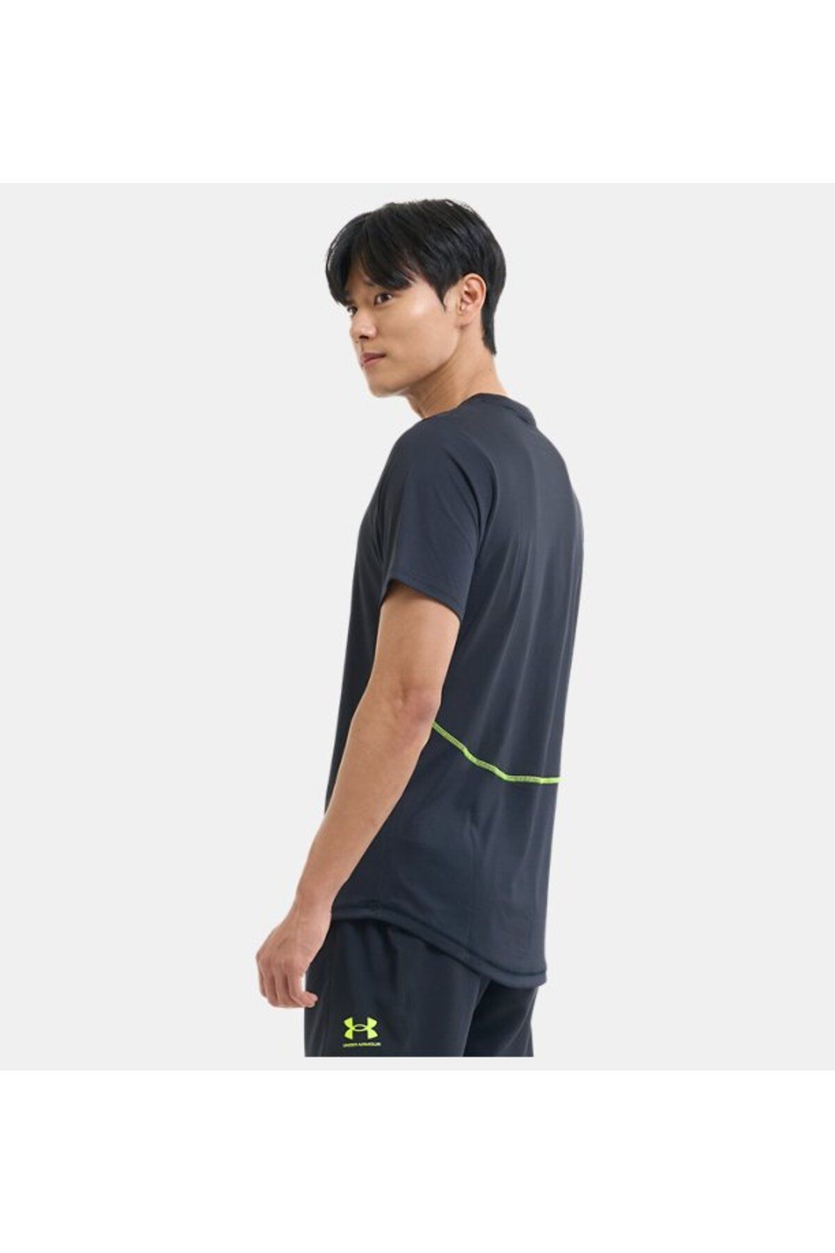 تی شرت ورزشی مشکی مردانه آموزش UA Challenger Pro کوتاه آستین 1379452 001 Under Armour