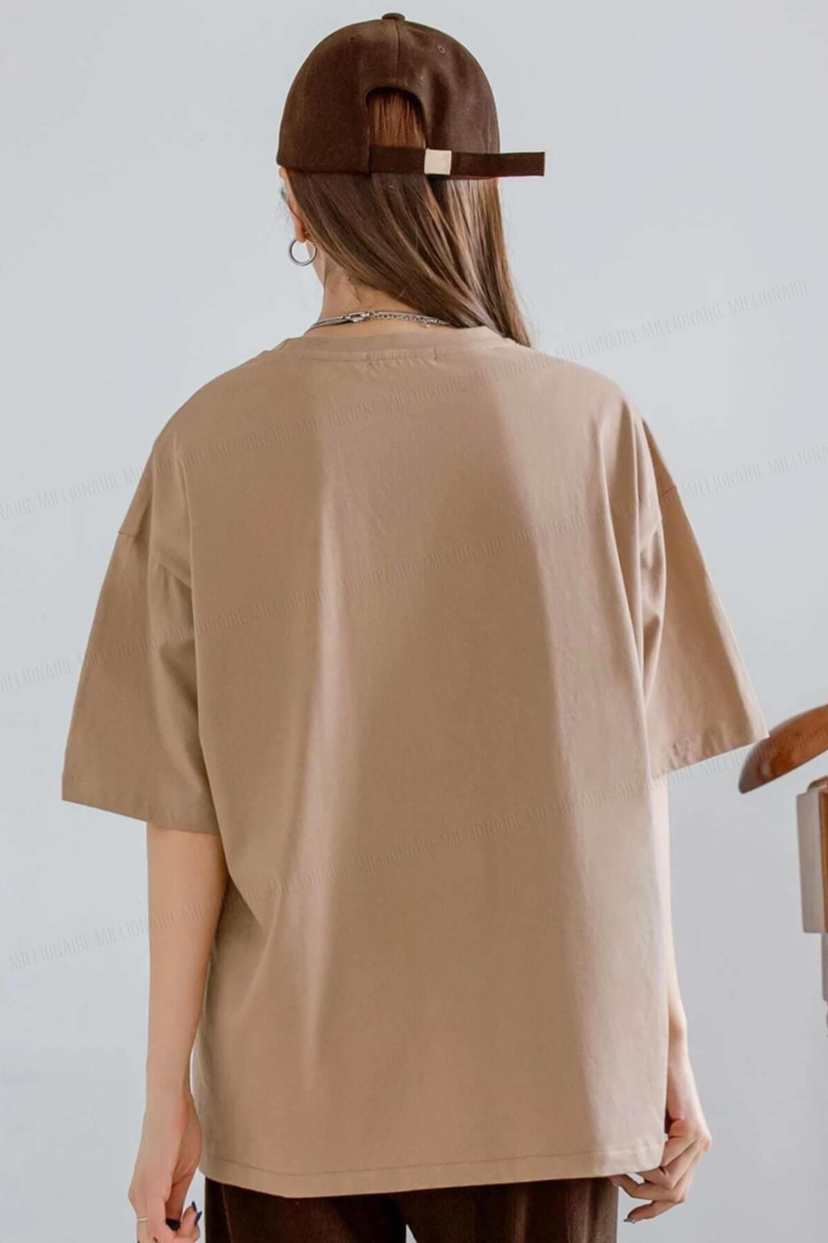 But First Coffee Camel Oversize Salas Boyfriend Kadın T-shirt
