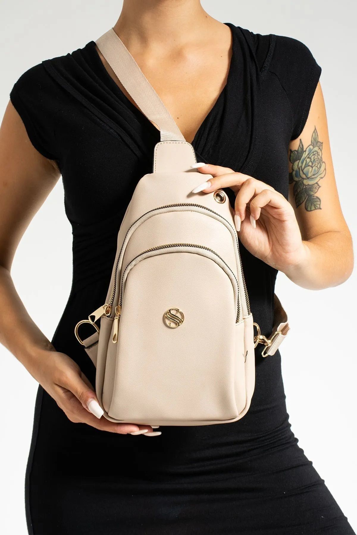 TRENDY BAGS Bel Ve Göğüs Çantası Bodybag Gold Aksesuarlı Kulaklık Çıkışlı