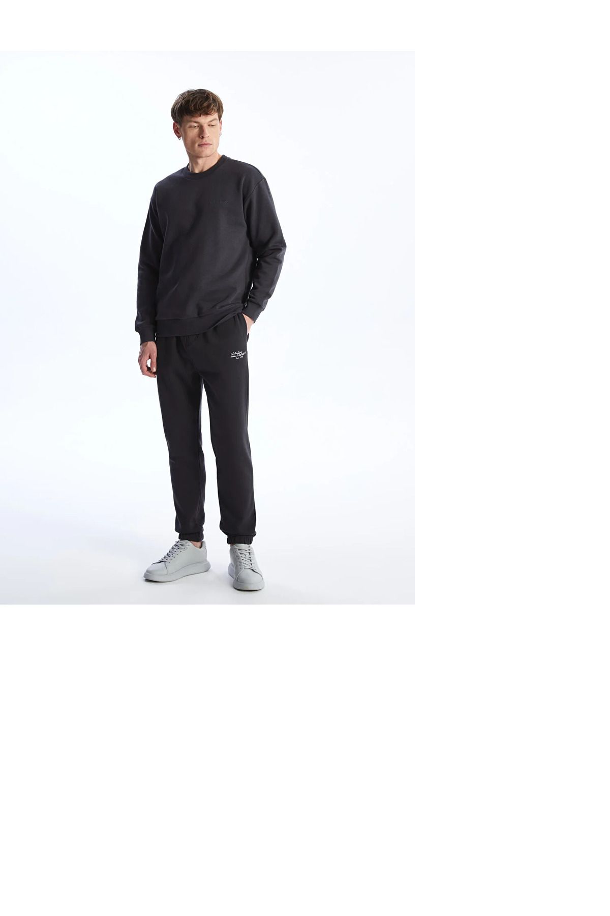 LC Waikiki-Męskie grube spodnie dresowe typu jogger - Standard Calip W3Kd06Z8 4