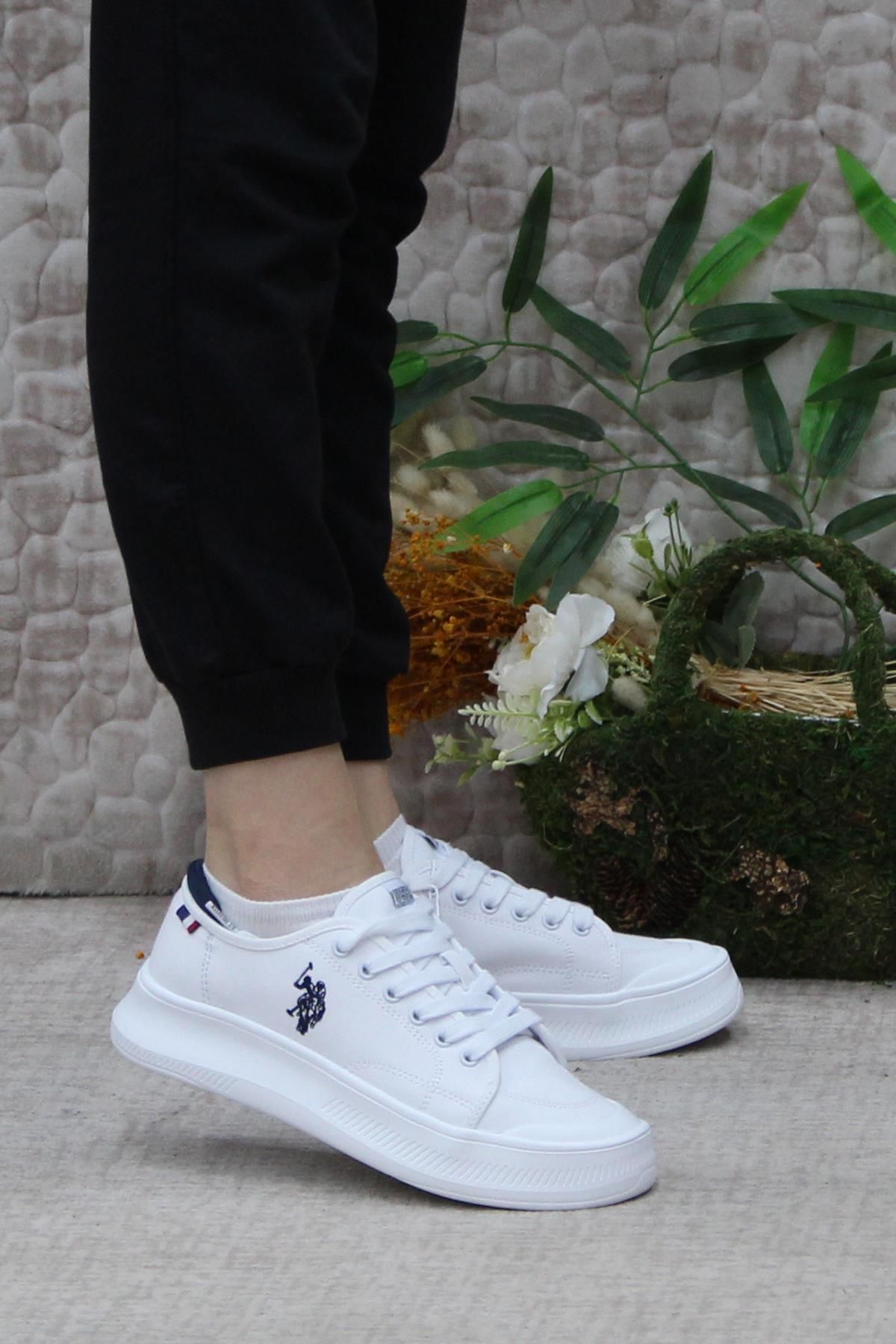 BASE. پولو اسن. کفش های زنانه کتانی محصول اصلی انعطاف پذیر ژله ای سفید U.S. Polo Assn.