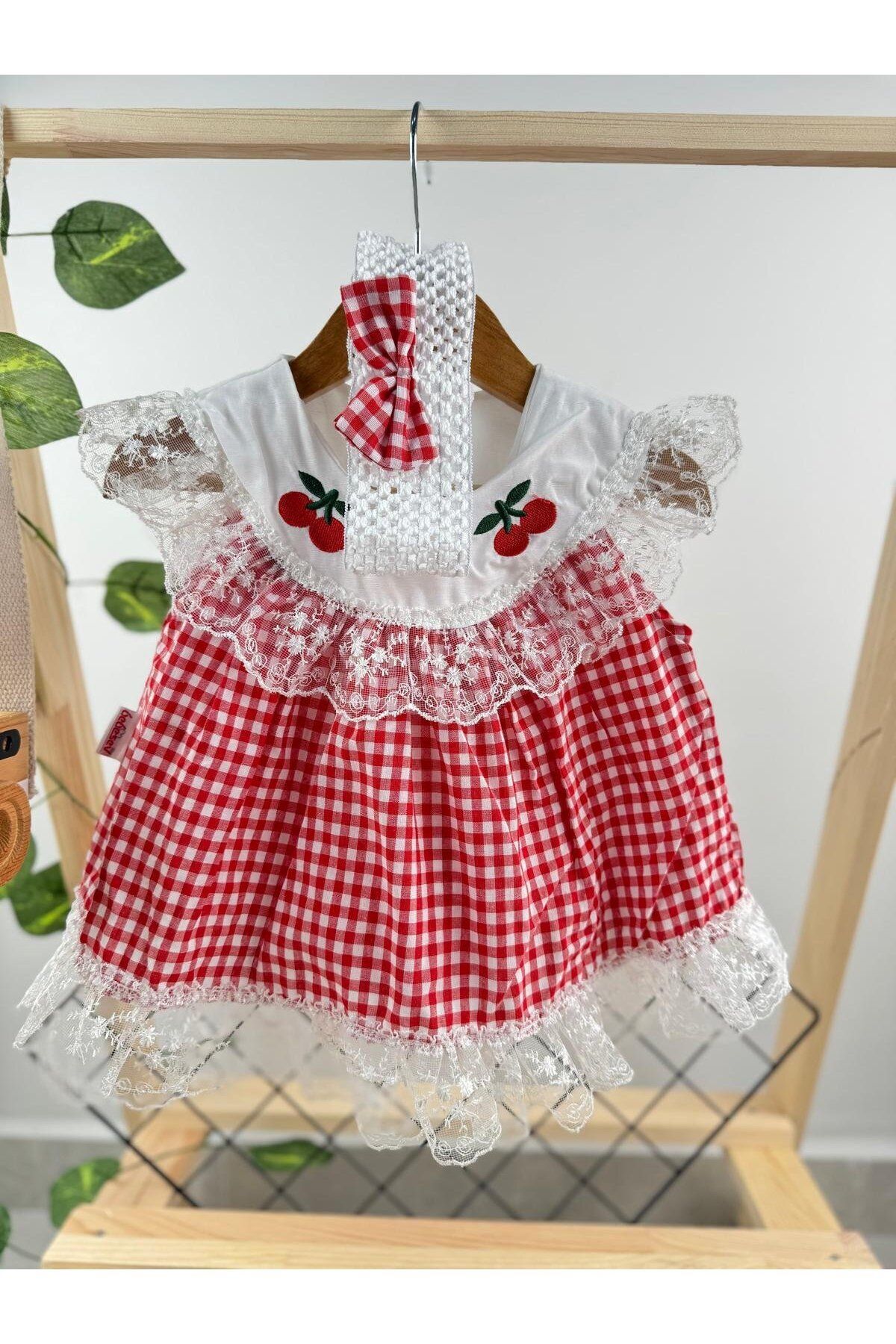 Minizade Kırmızı Pöti Kareli Kiraz Detaylı Saç Bantlı Yazlık Elbise fotoğrafı 7 (önizleme)