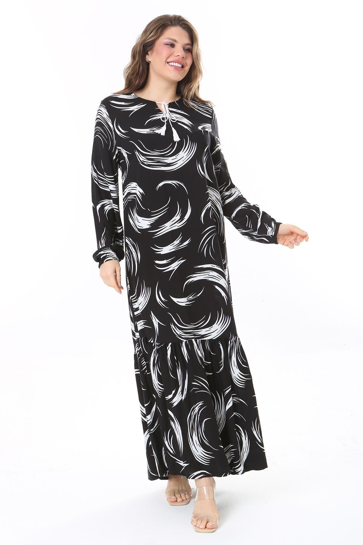 Şans-Schwarzes Viskosekleid mit Lagenrock in Übergröße – Langarm 65N37958 7