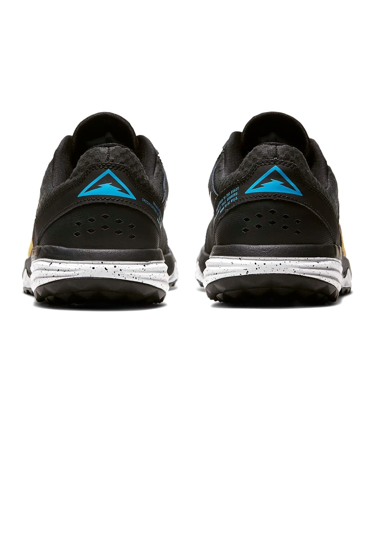 cw3808 nike