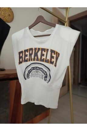 Kadın Beyaz Berkeley Baskılı Omuz Vatka Detay T-shirt B-003
