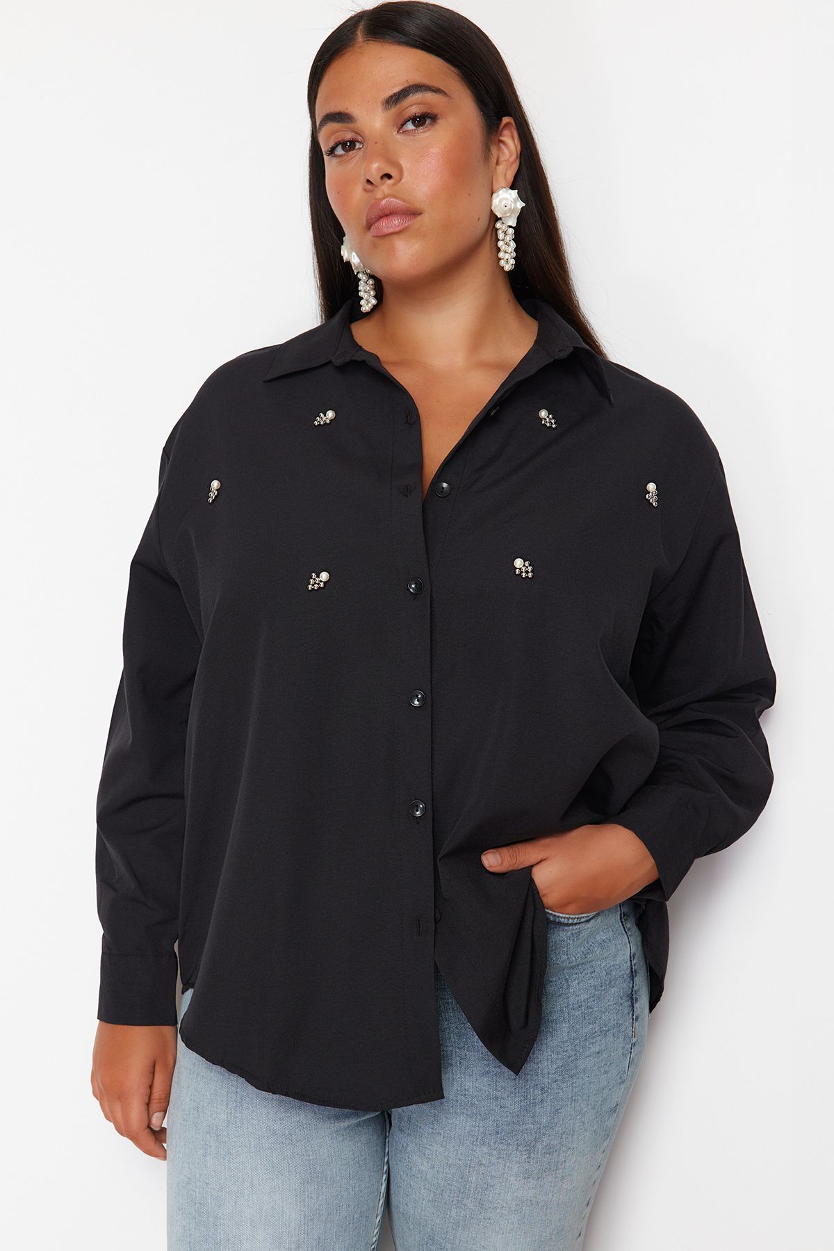 Trendyol Curve-Black Plus Size Stone Embroidered Poplin Woven Shirt 2