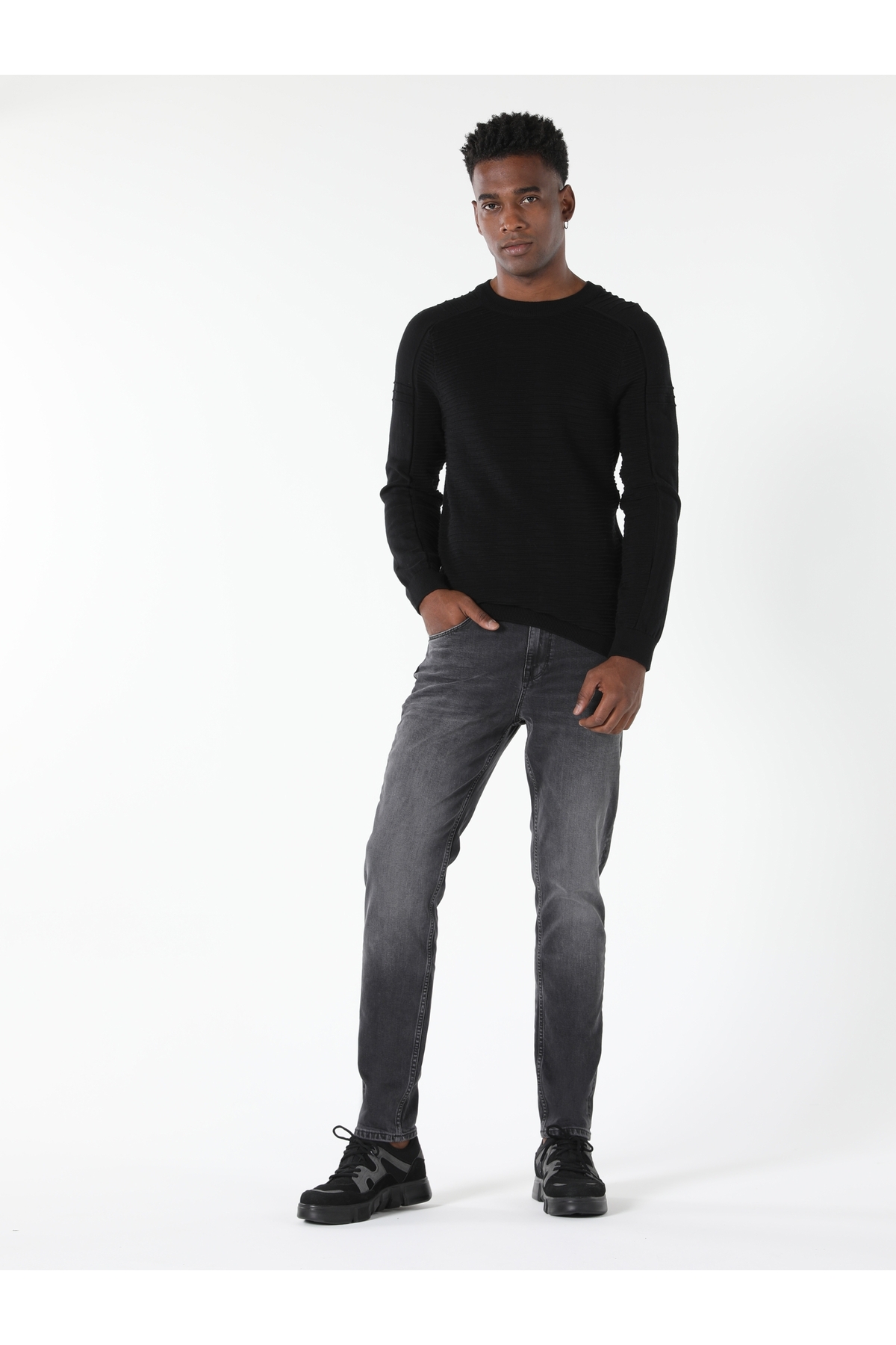 Regular Fit Crew Neck Black Men's Sweater Cl1056364