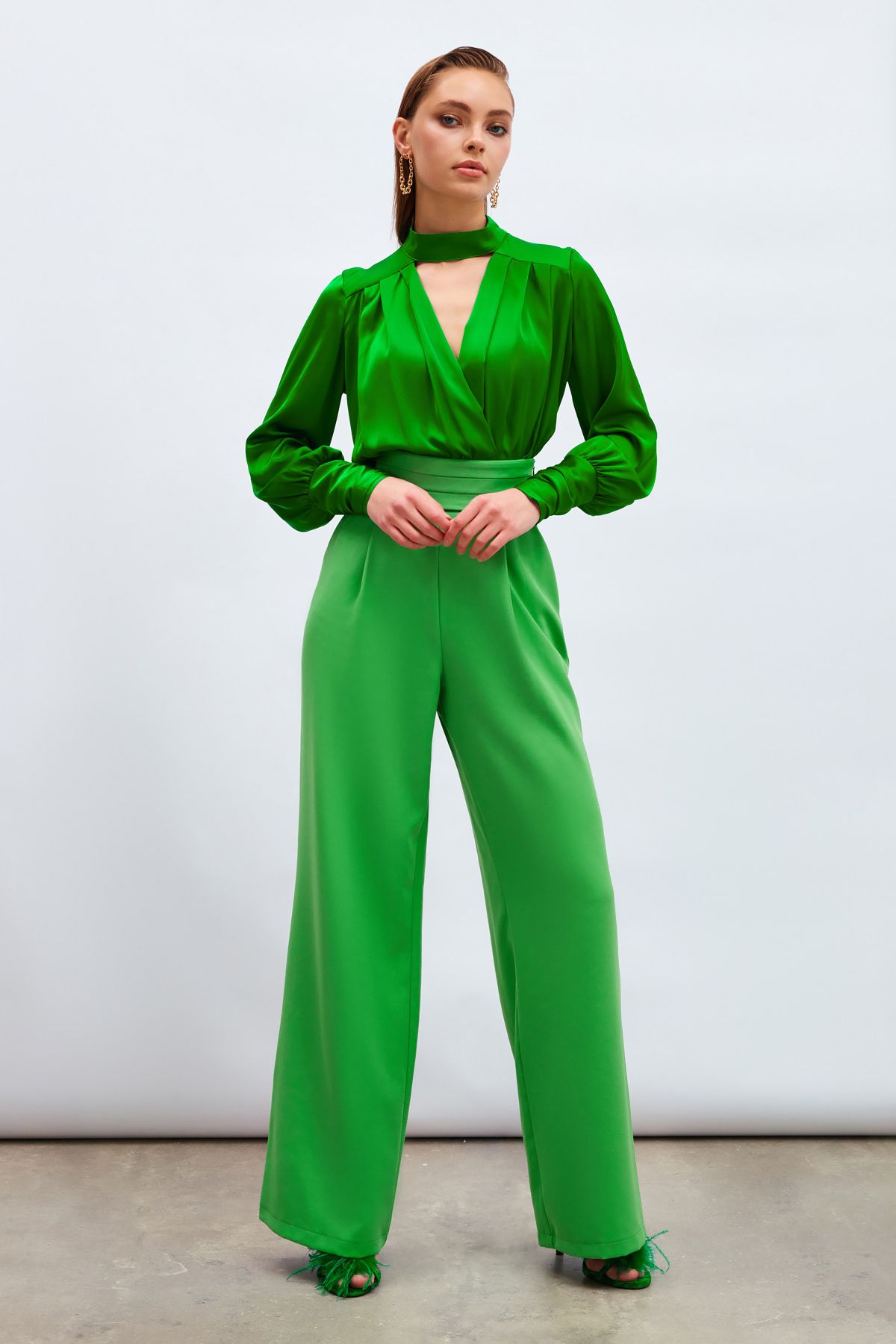 Sateen-Pantaloni verzi cu buzunar în talie 3