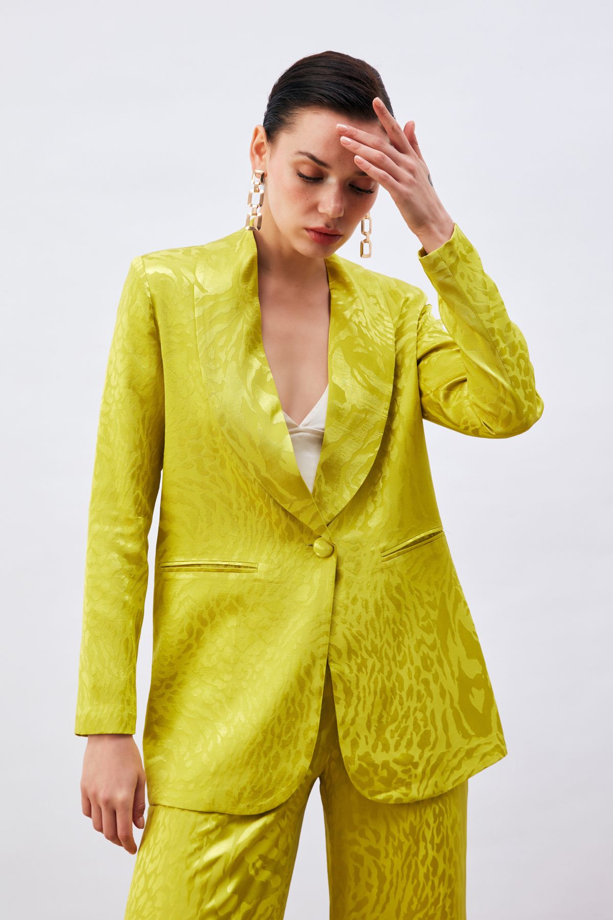 Sateen-Jachetă din satin cu model verde ulei 1