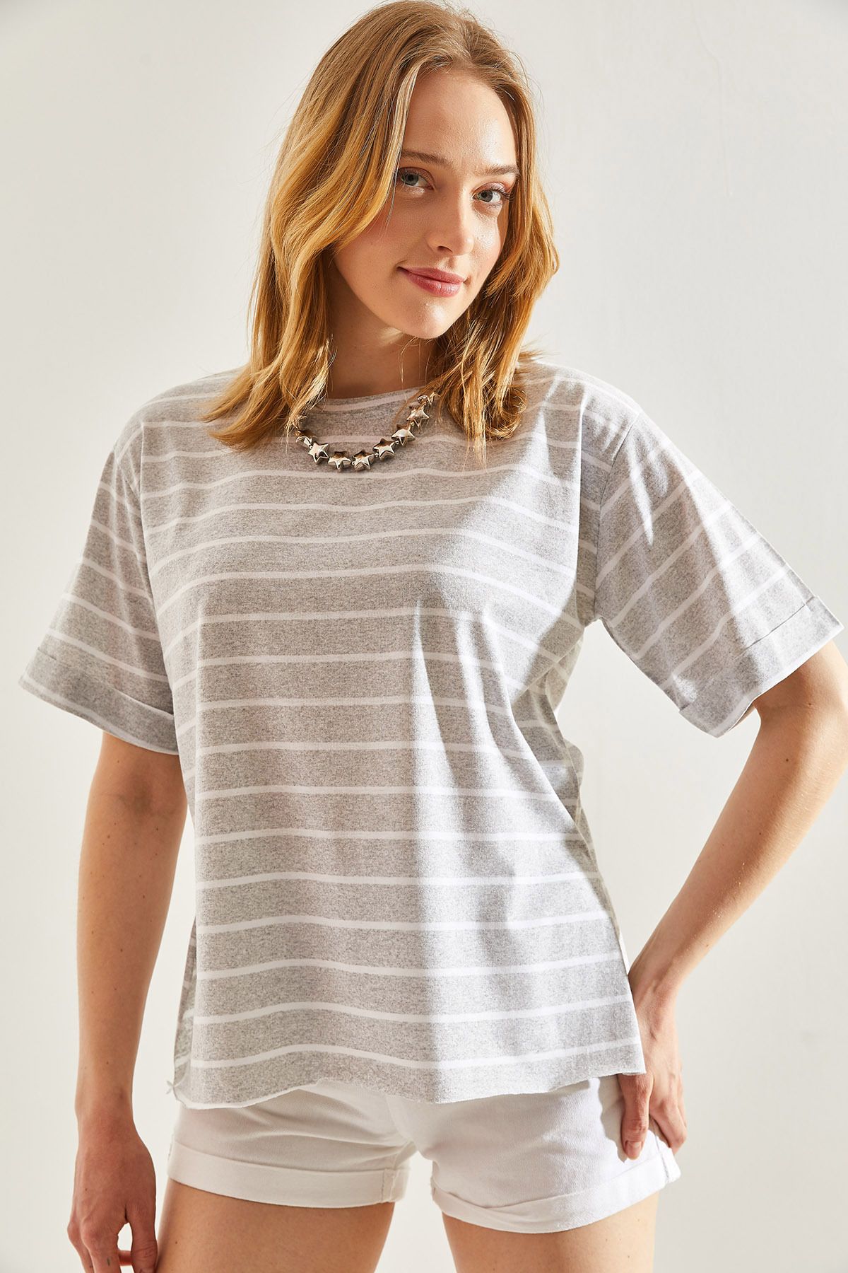 Bianco Lucci-Women's Striped T-Shirt with Crew Neck and Side Slits -60241003 4