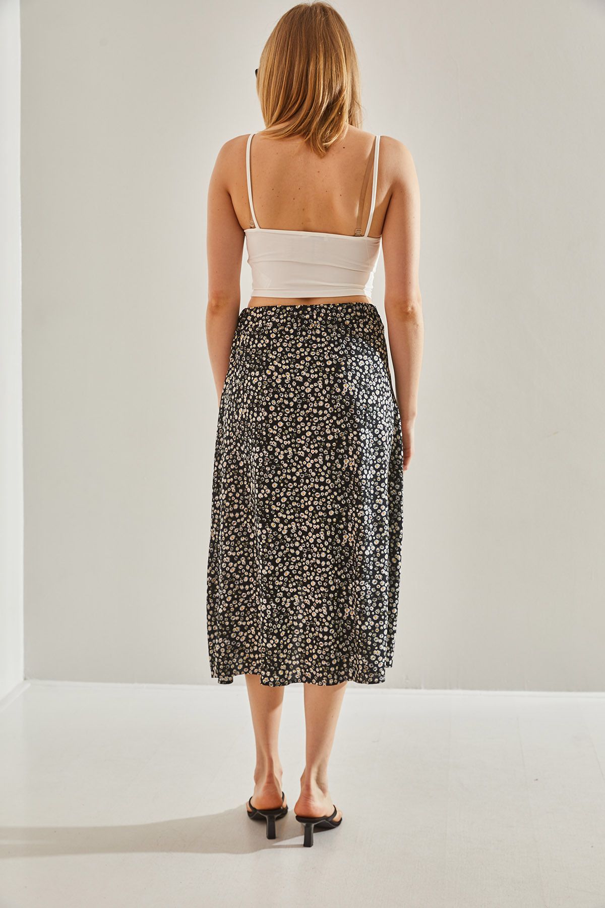 Bianco Lucci-Black Midi Women's Skirt - Patterned with Button Detail and Elastic60251012 3