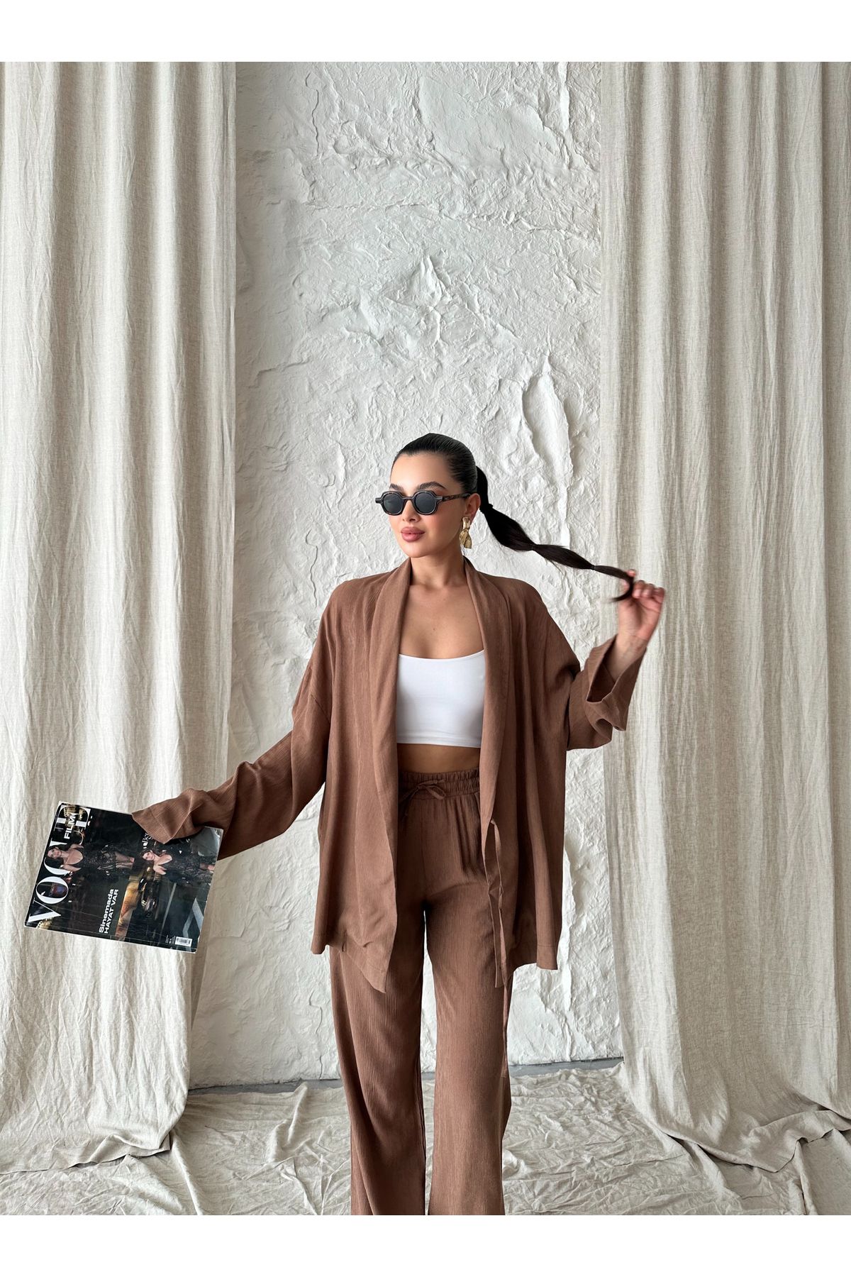 Laluvia-Braunes Set mit Kimono und Hose mit Schalkragen 3