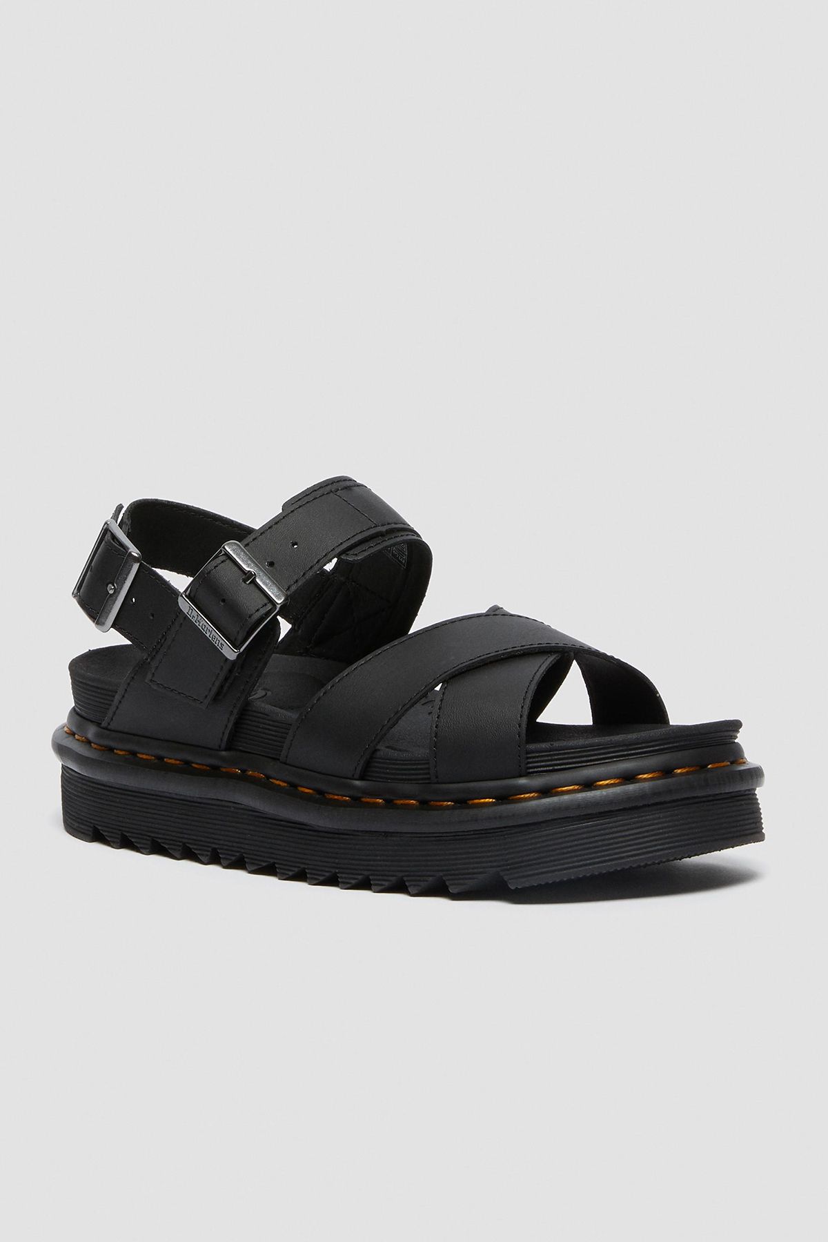 Dr. Martens Voss Ii Czarny Hydro Słoik Kobieta - 36
