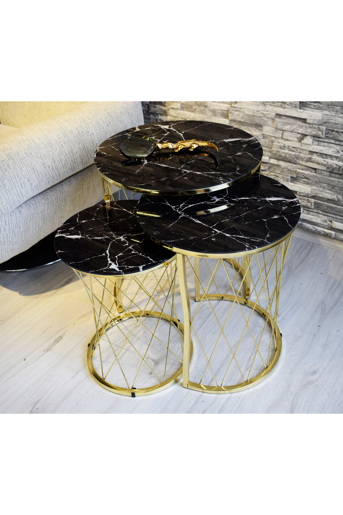 Hasır Telli Siyah Mermer Temperli Kirilmaz Cam Gold Metal Ayak Zigon Sehpa
