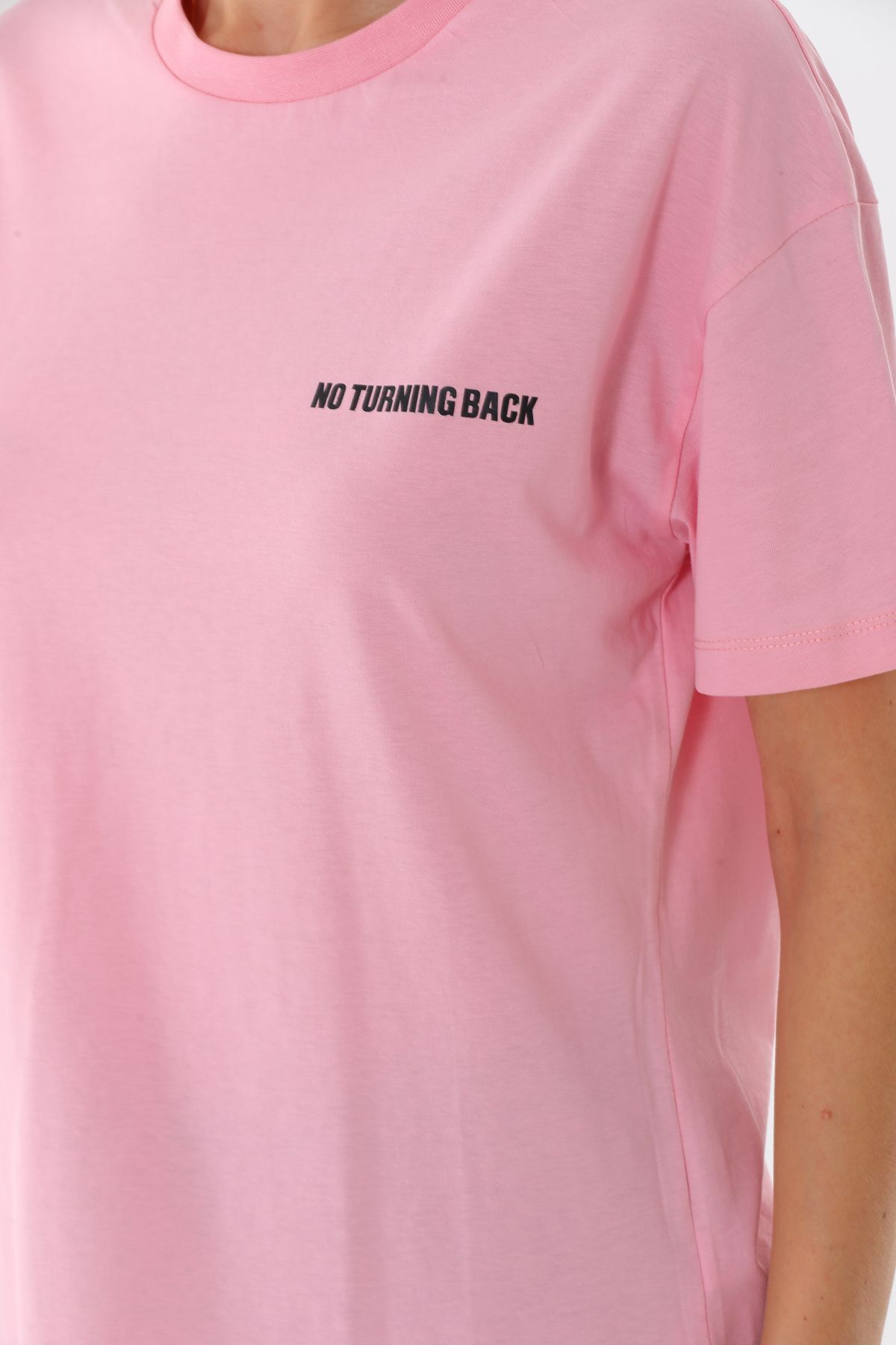 Batı Styling  Bisiklet Yaka Baskılı Kadın T-Shirt - Görsel 5