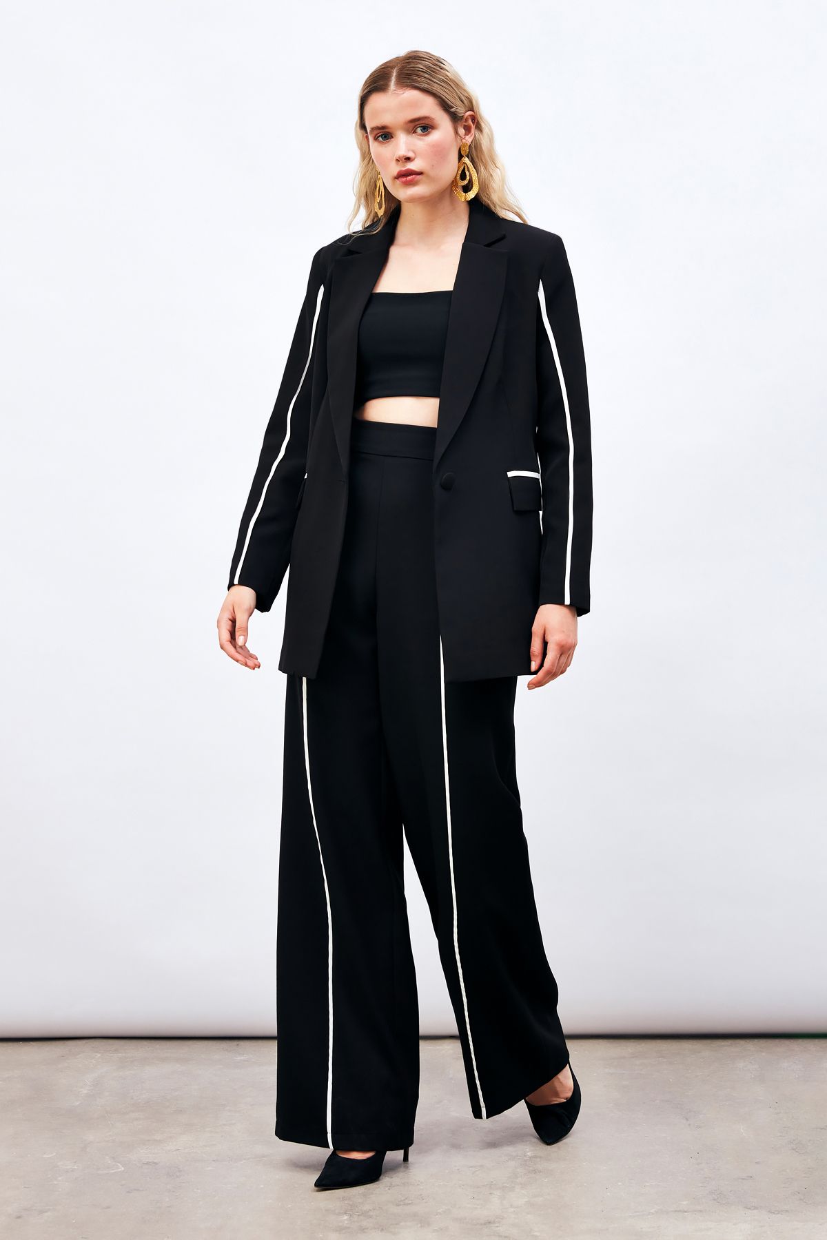 Sateen-Pantaloni largi în contrast - negri 4